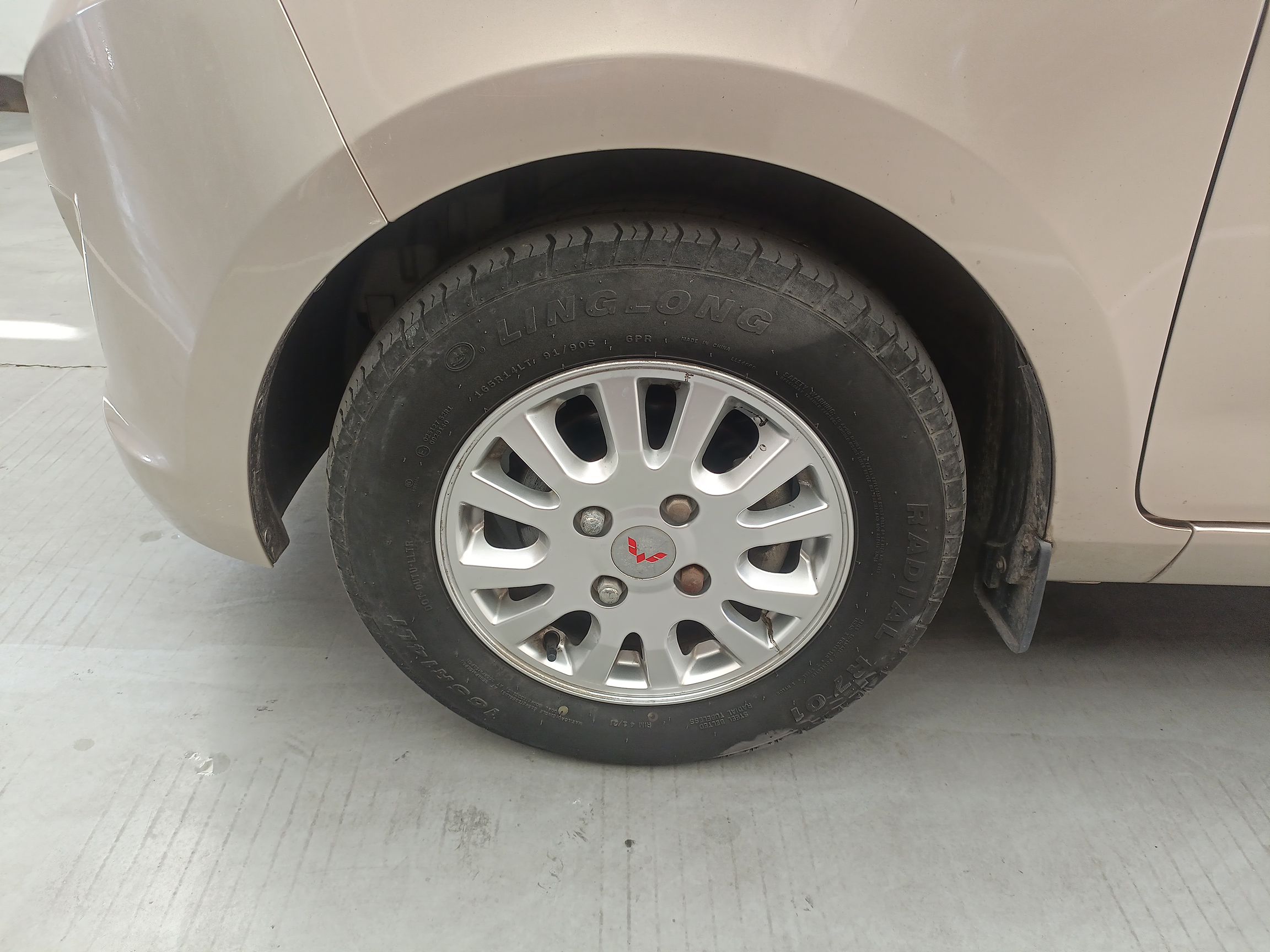 五菱汽车 五菱荣光V 2018款 1.5L标准型