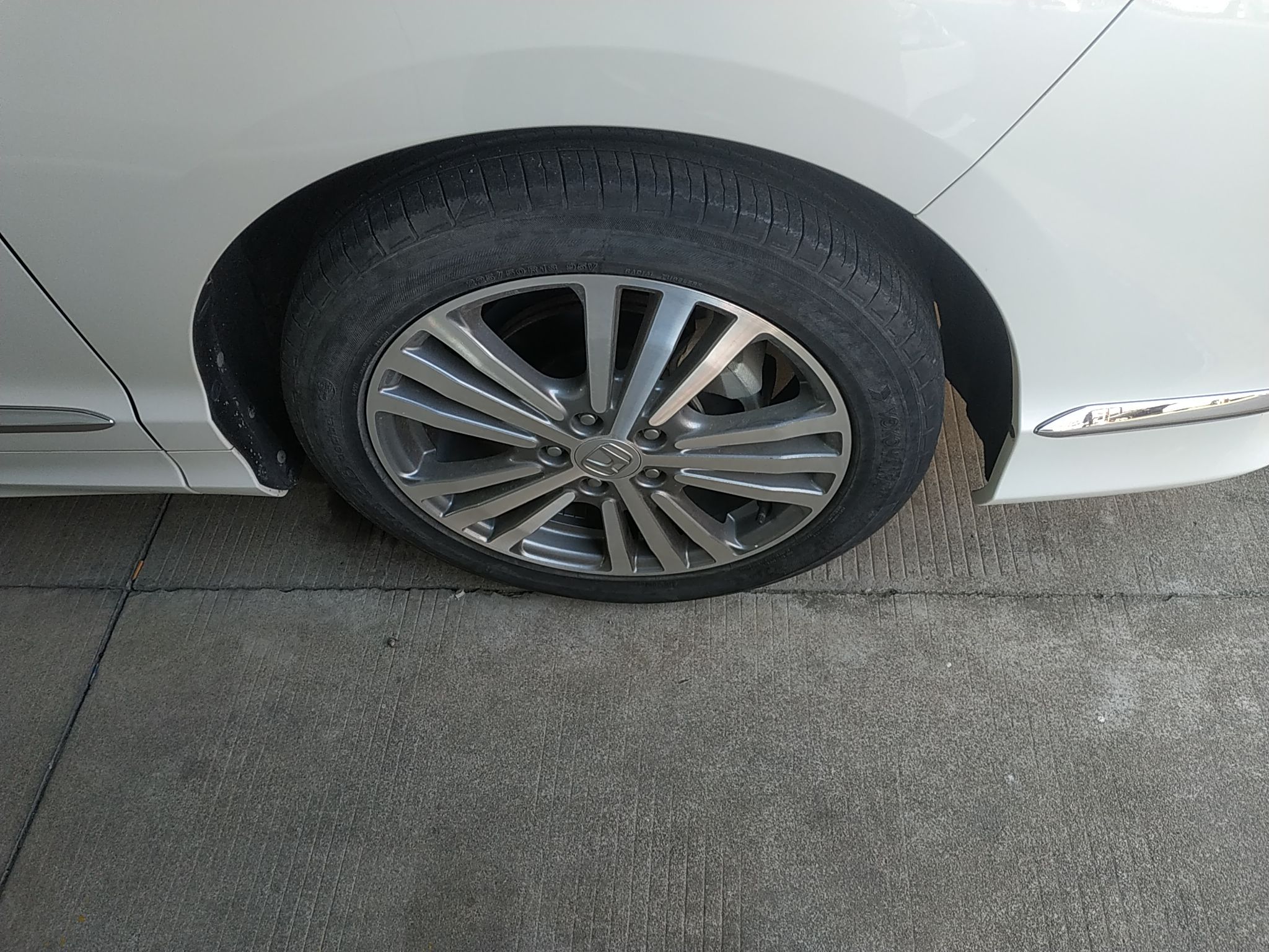 本田 艾力绅 2016款 2.4L 至尊版