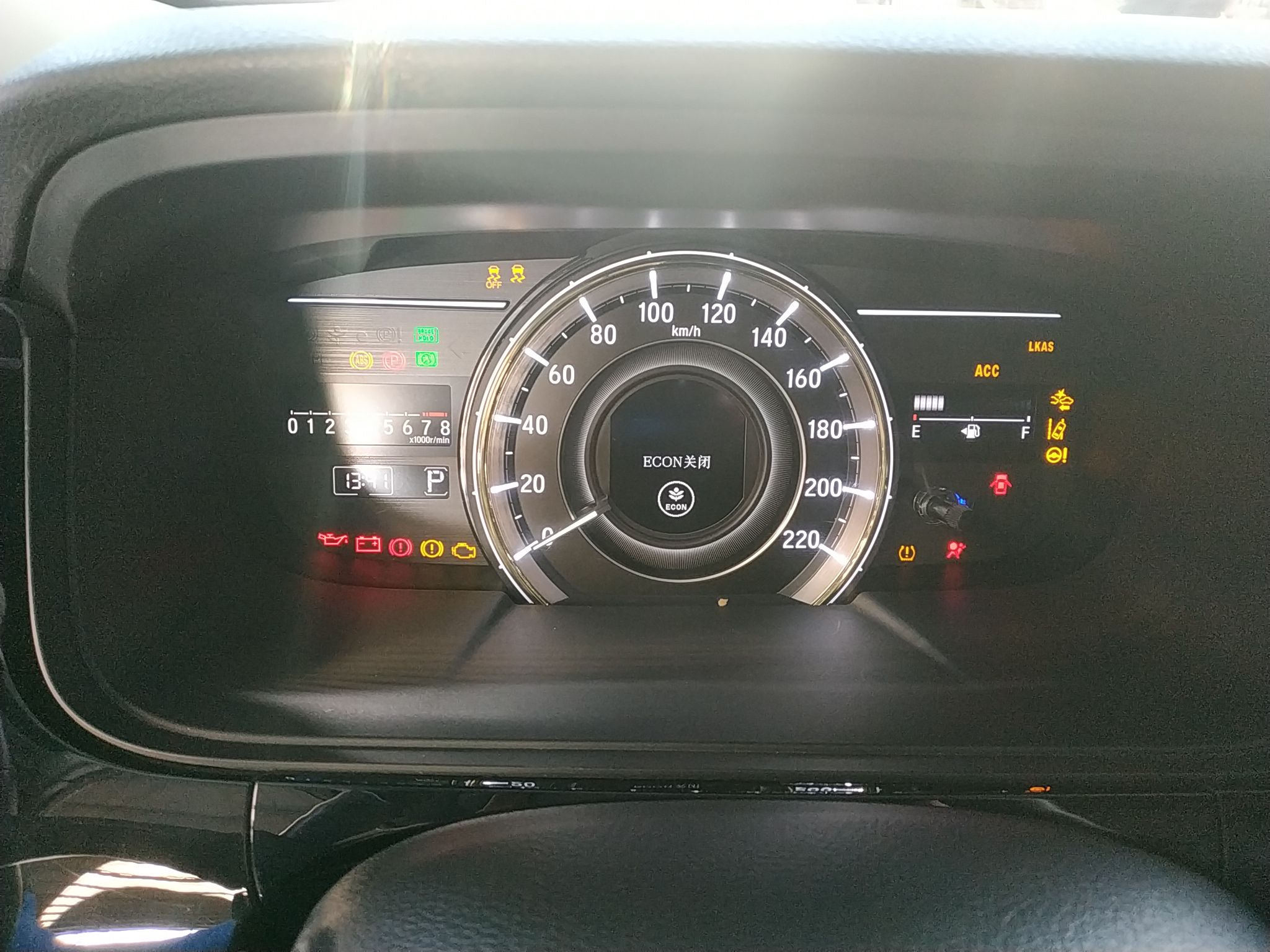 本田 艾力绅 2016款 2.4L 至尊版