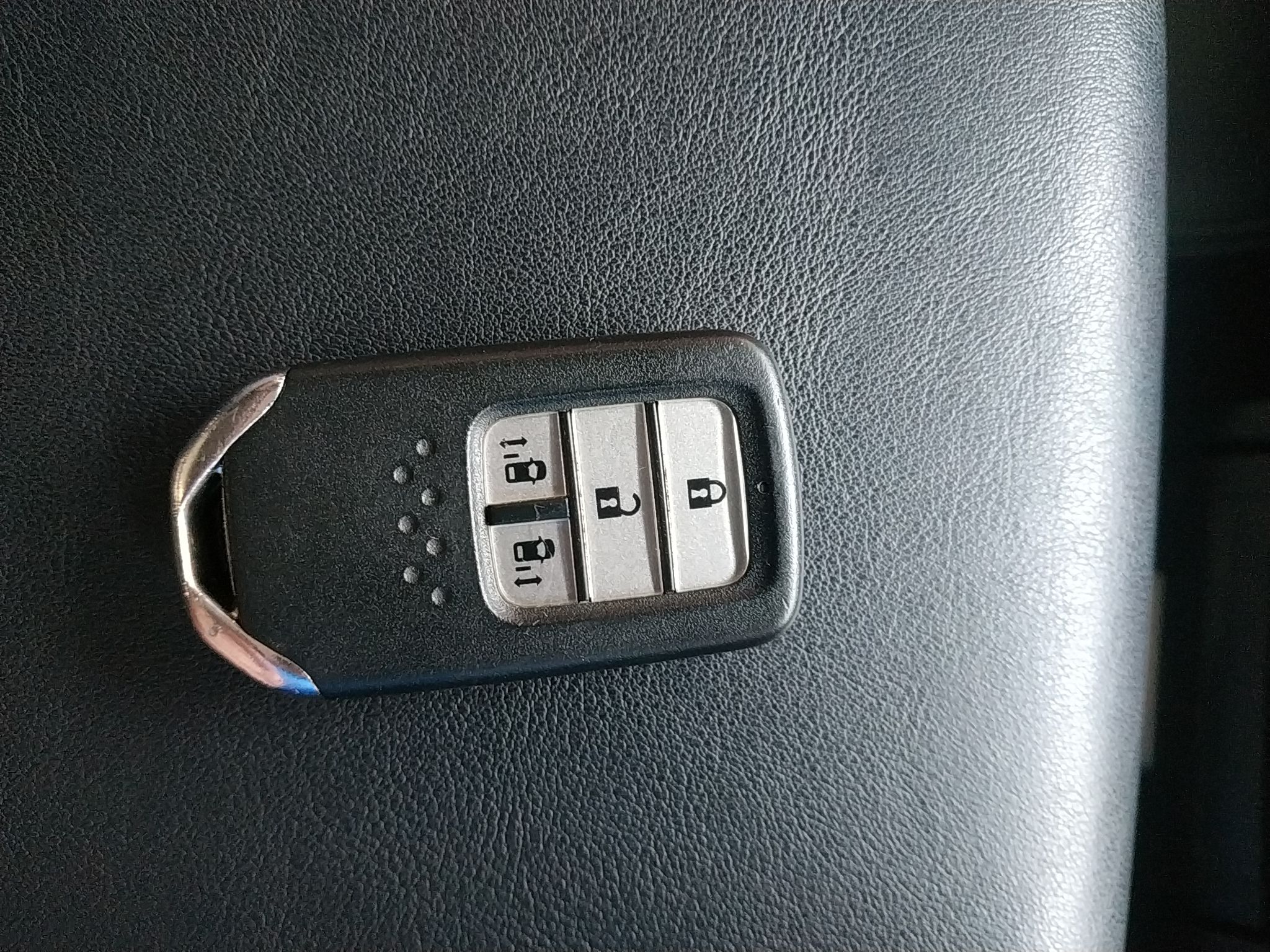 本田 艾力绅 2016款 2.4L 至尊版