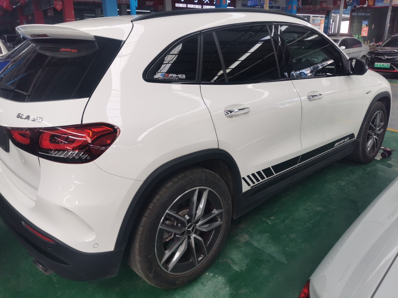 奔驰GLA级AMG 2021款 AMG GLA 35 4MATIC