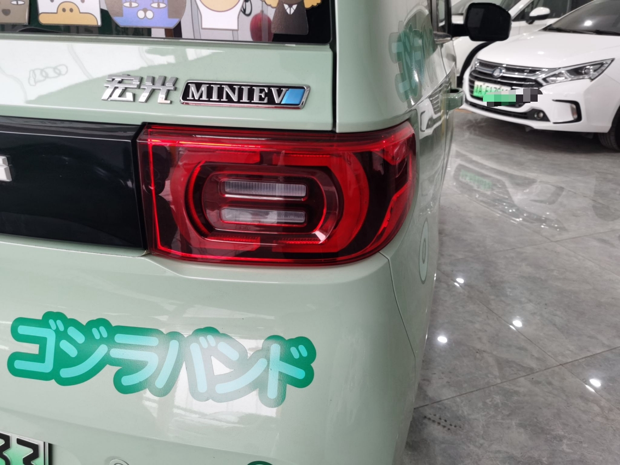 五菱汽车 宏光MINI EV 2021款 马卡龙时尚款 磷酸铁锂