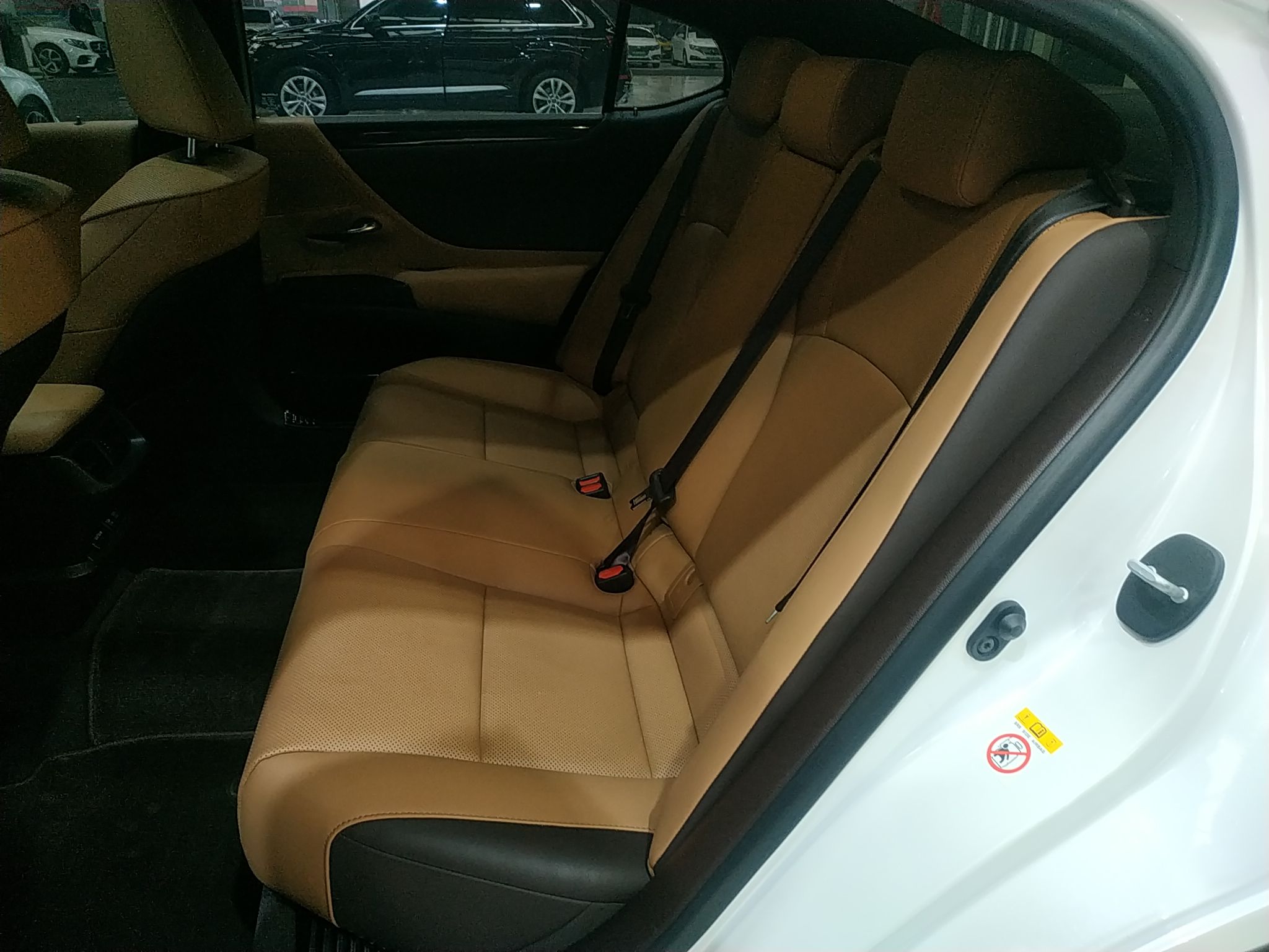 雷克萨斯ES 2018款 200 卓越版 国V