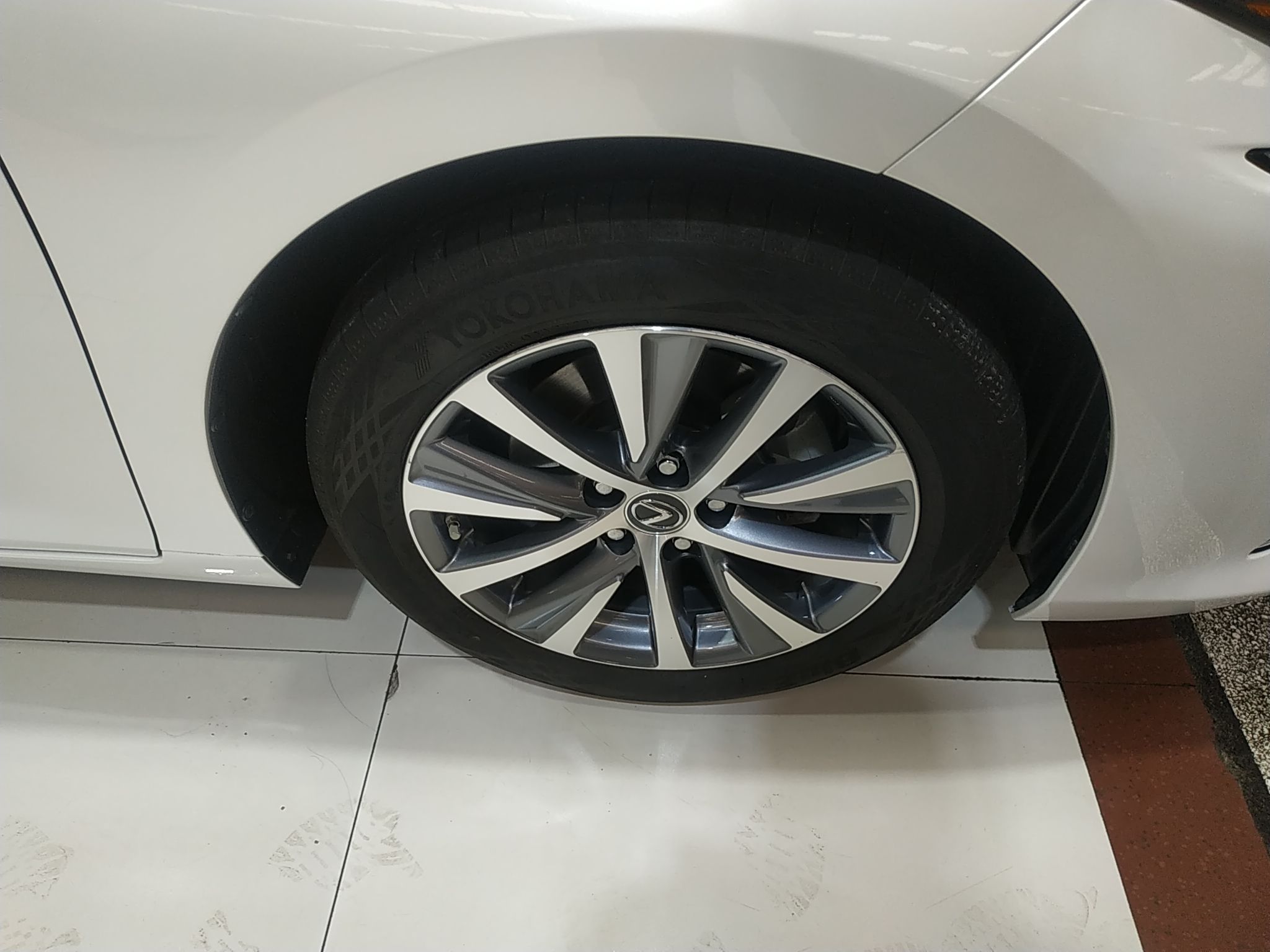 雷克萨斯ES 2018款 200 卓越版 国V