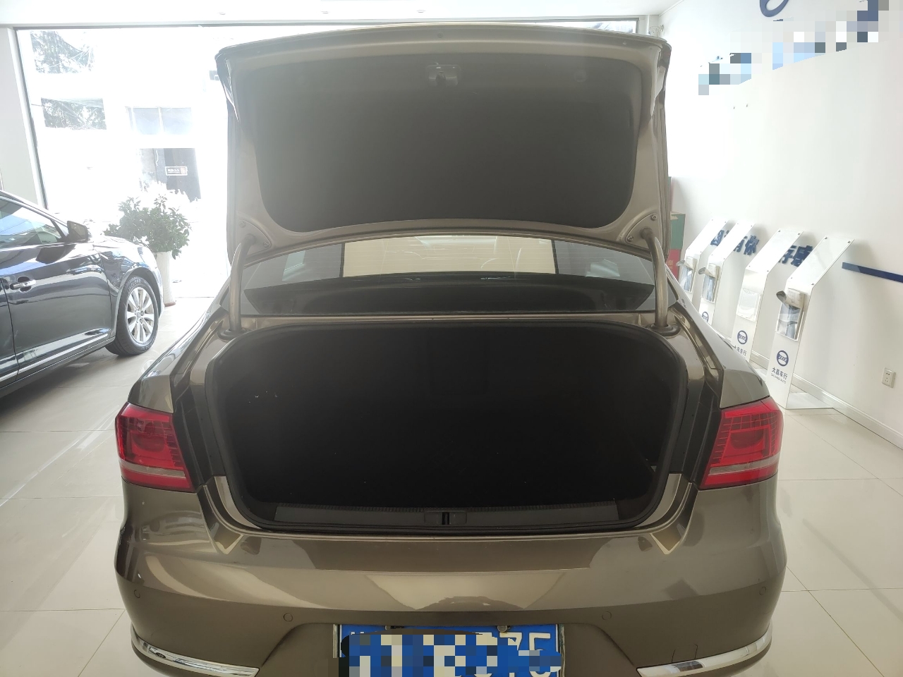 大众 迈腾 2012款 2.0TSI 尊贵型