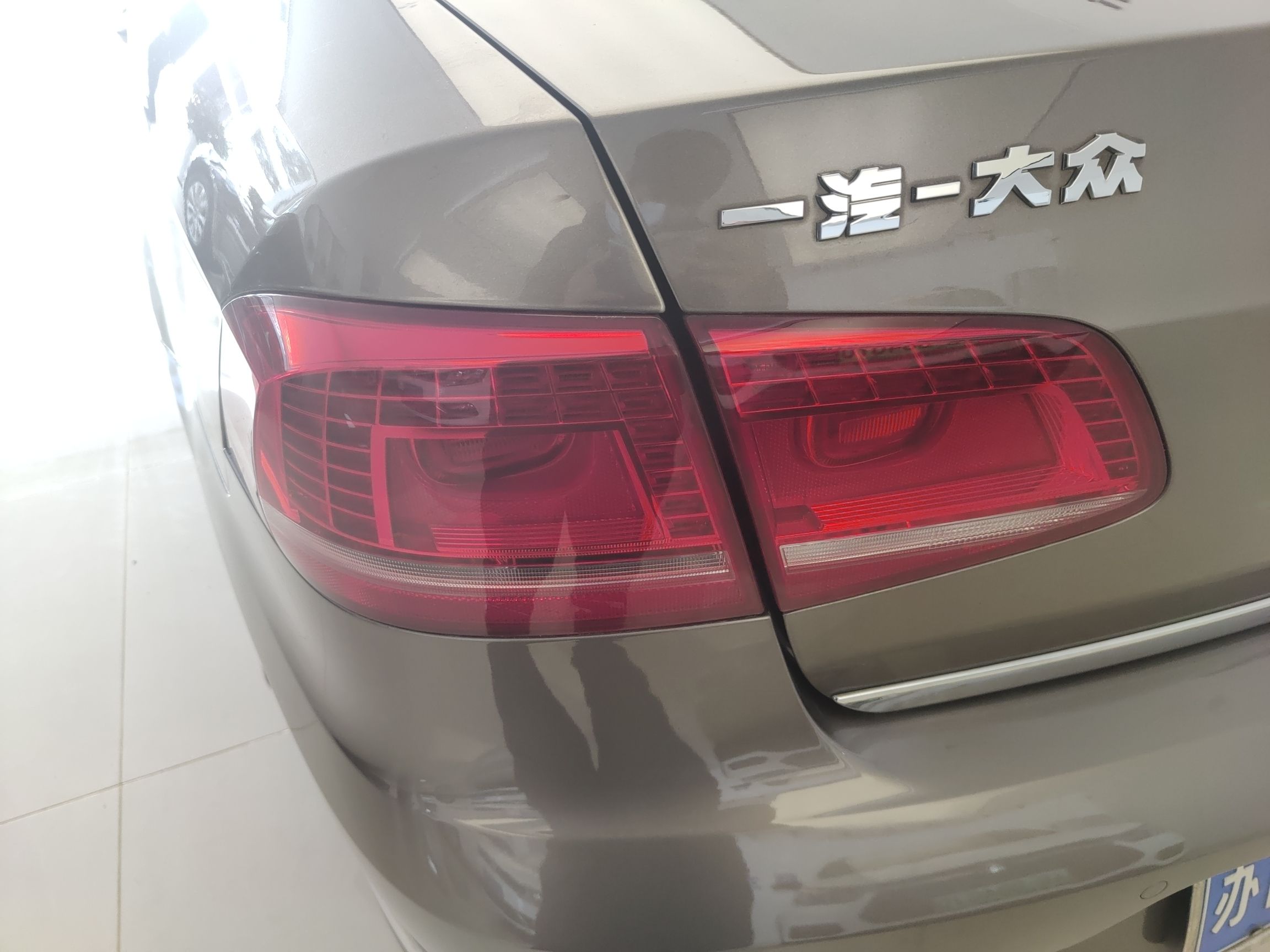 大众 迈腾 2012款 2.0TSI 尊贵型