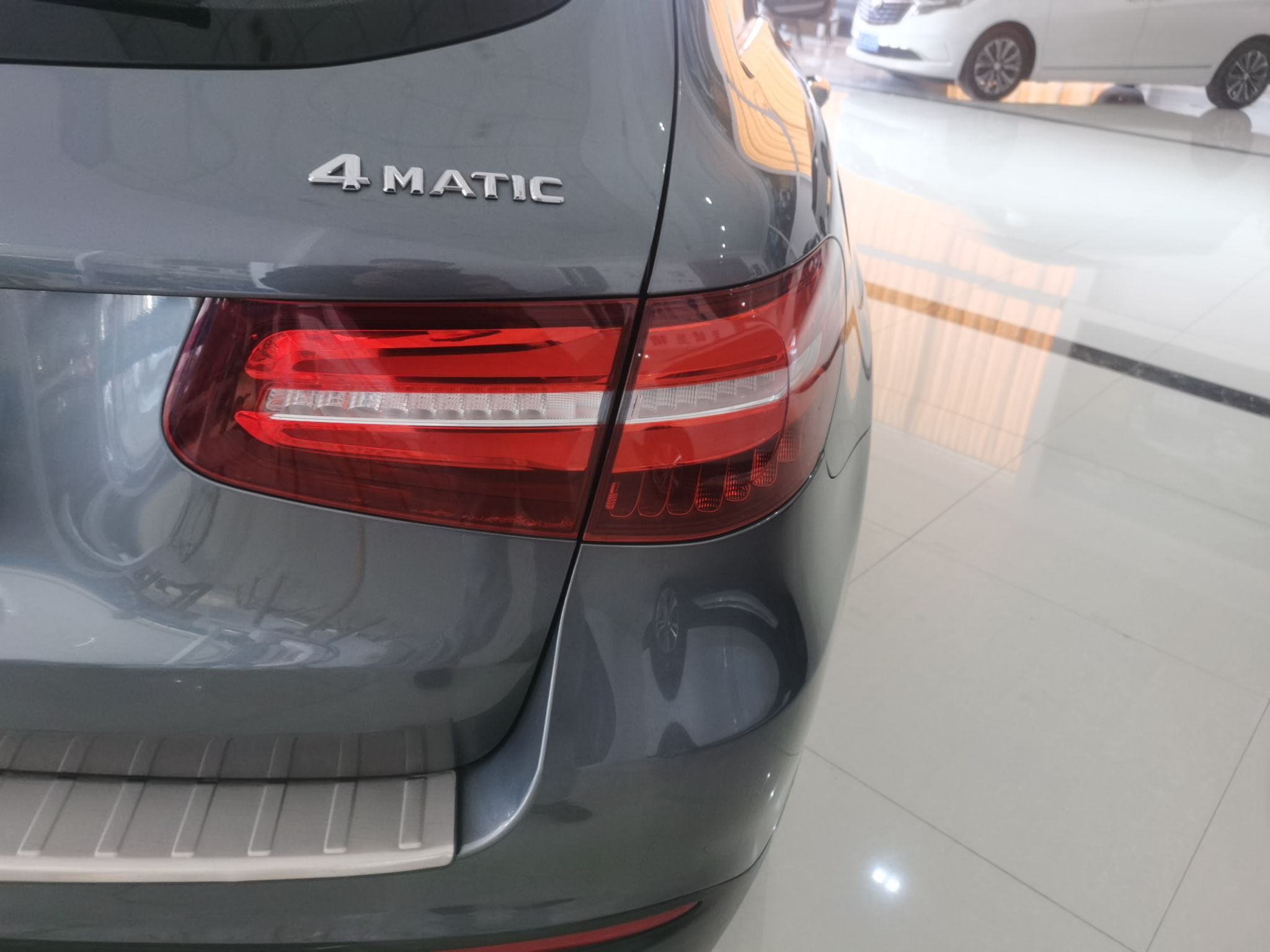 奔驰GLC级 2016款 GLC 260 4MATIC 动感型