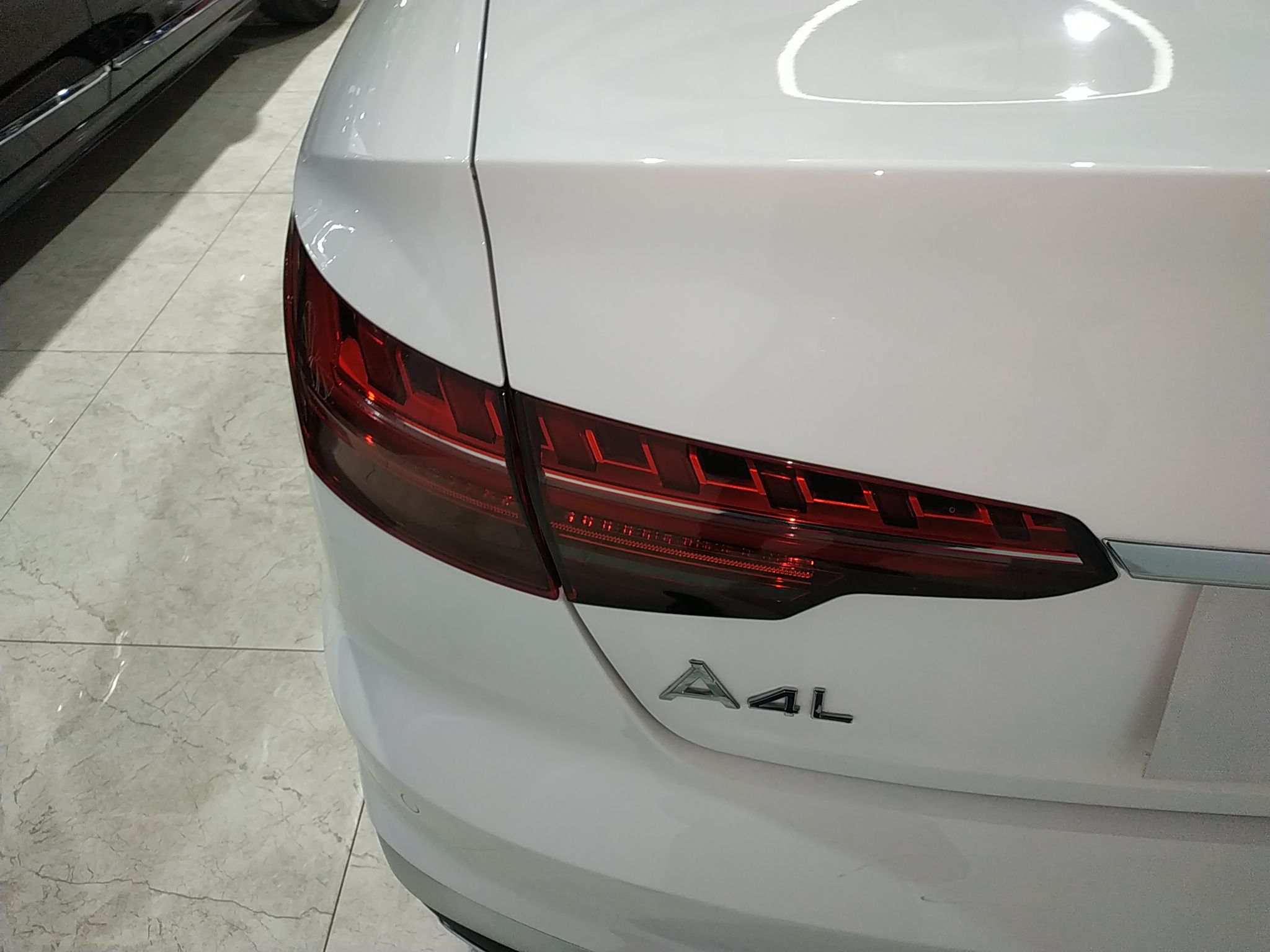 奥迪A4L 2020款 40 TFSI 豪华动感型