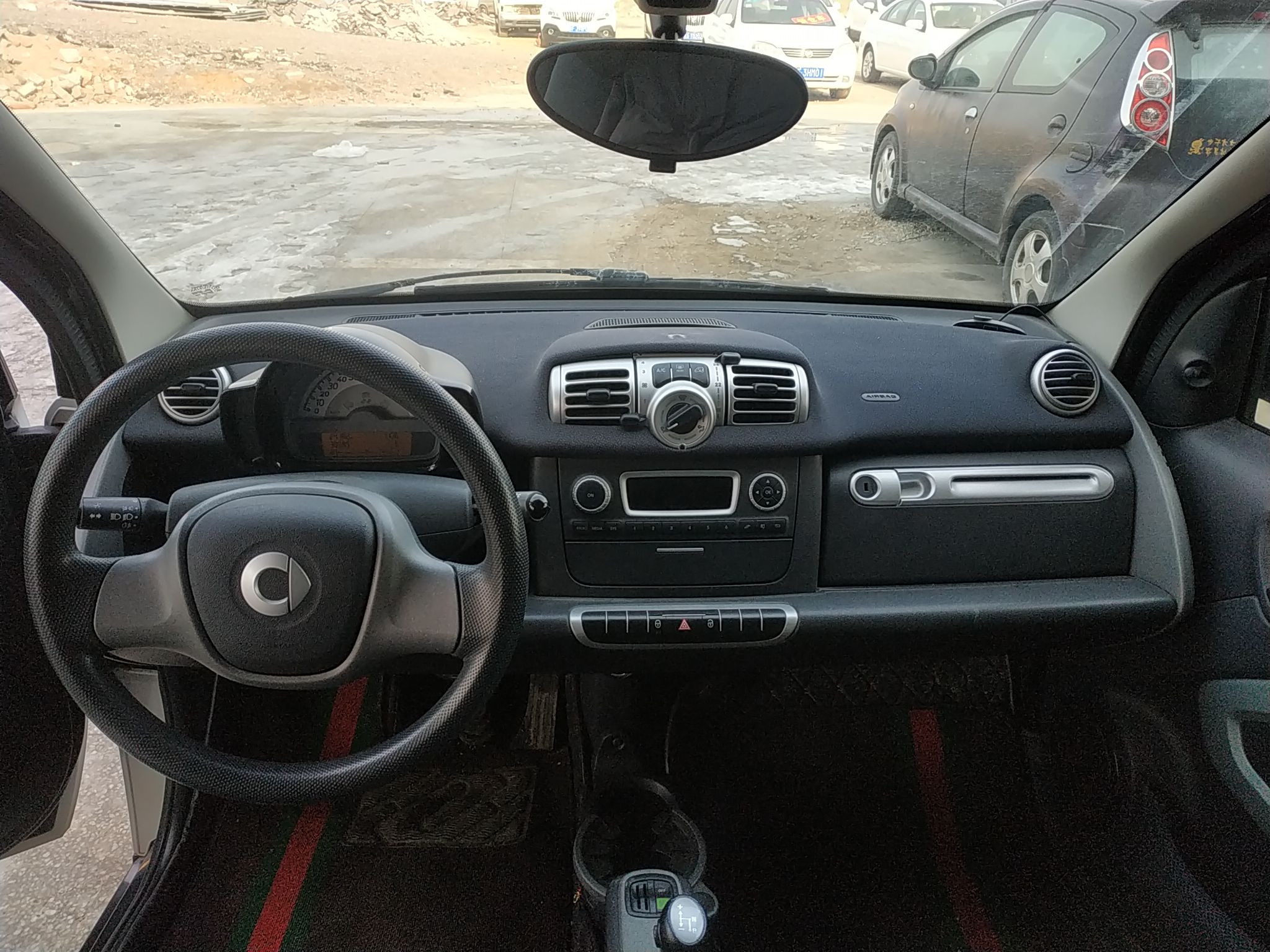 smart fortwo 2012款 1.0 MHD 硬顶标准版