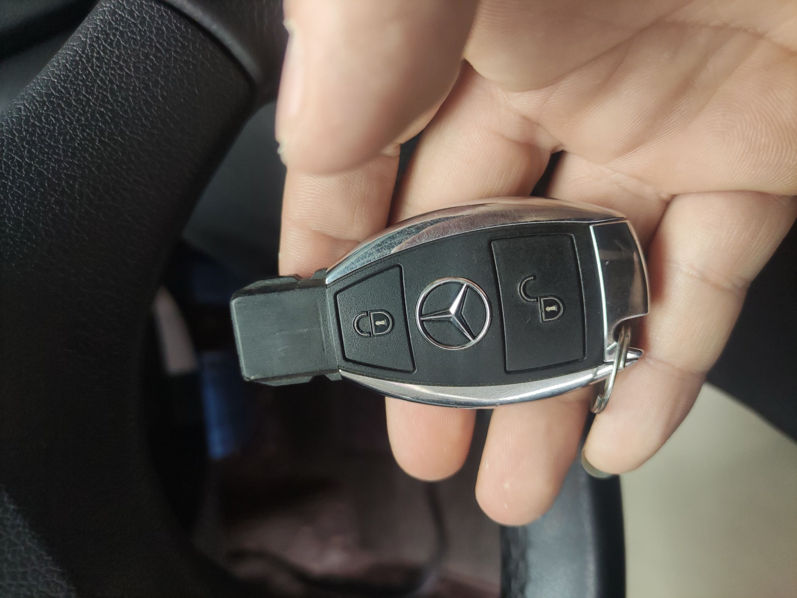 奔驰C级 2010款 C 300 旅行版(进口)