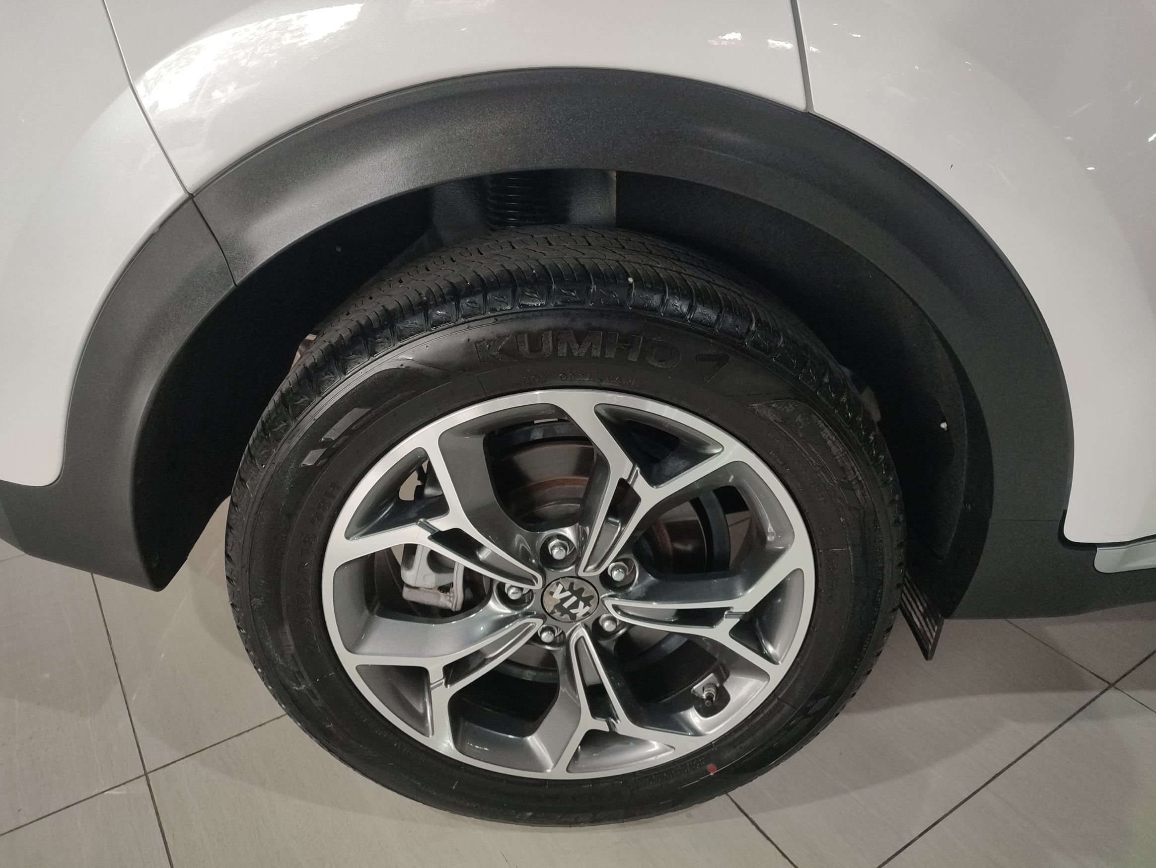 起亚KX5 2019款 1.6T 自动两驱豪华版