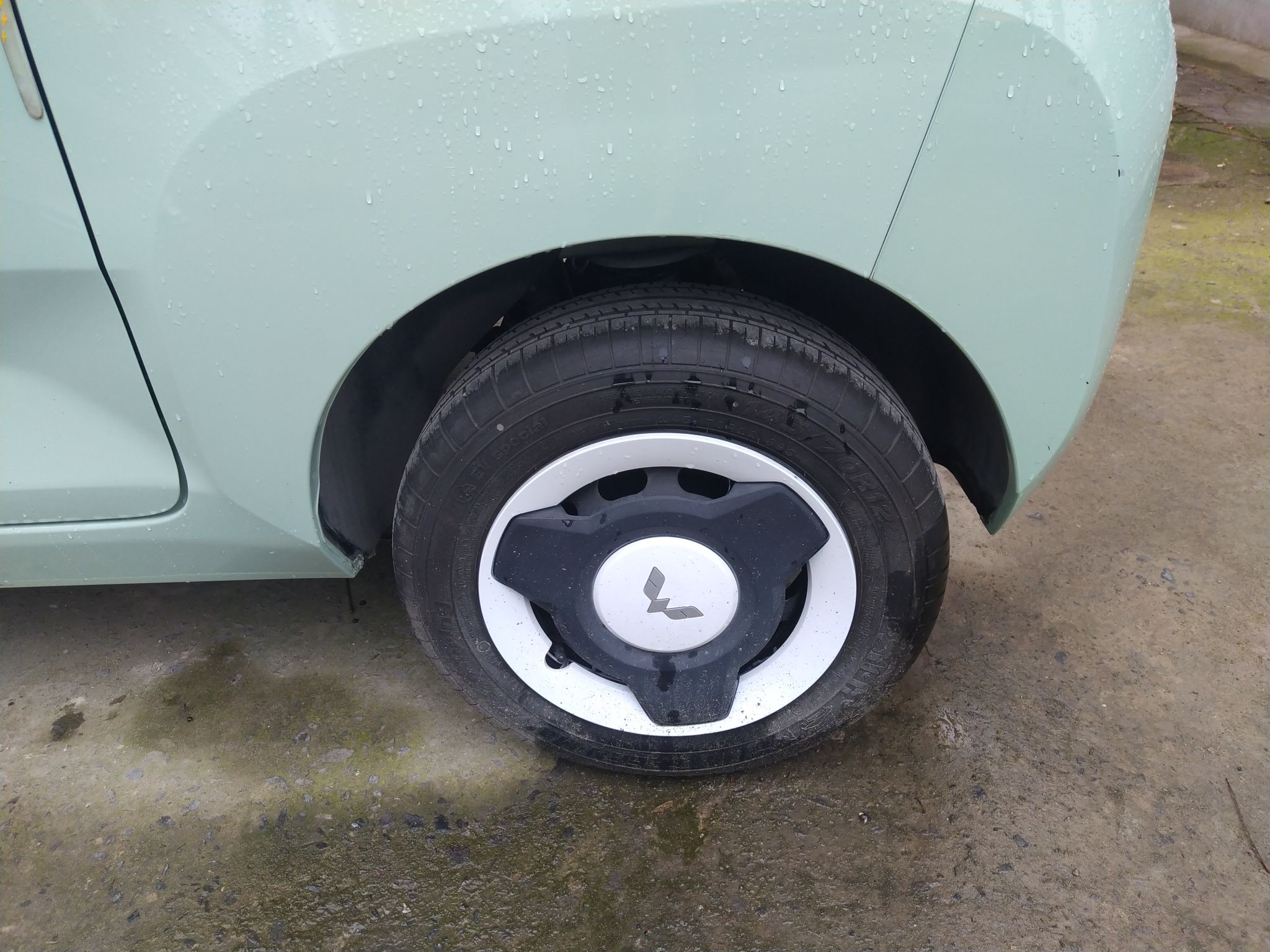 五菱汽车 宏光MINI EV 2022款 马卡龙臻享款 磷酸铁锂