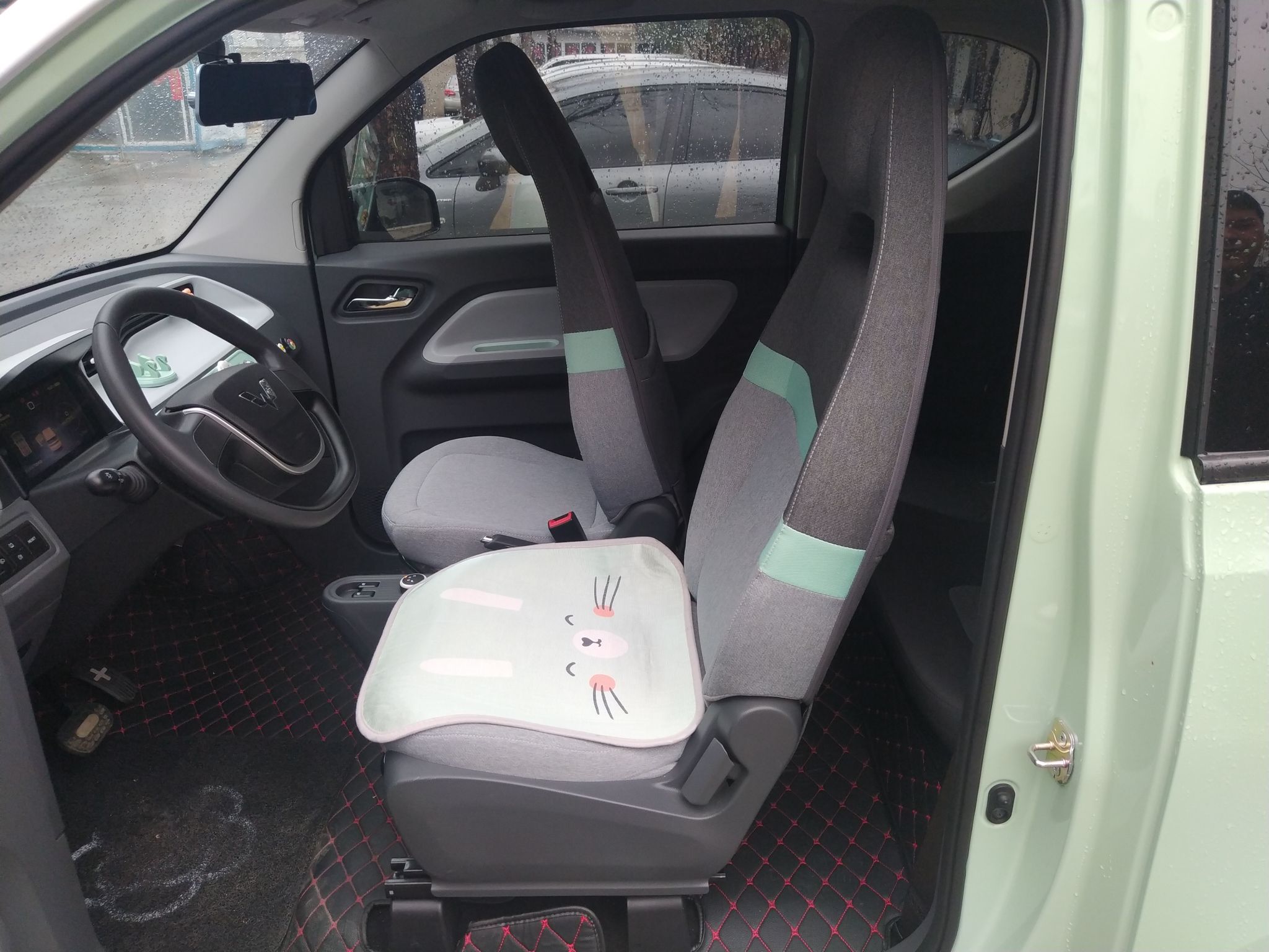 五菱汽车 宏光MINI EV 2022款 马卡龙臻享款 磷酸铁锂