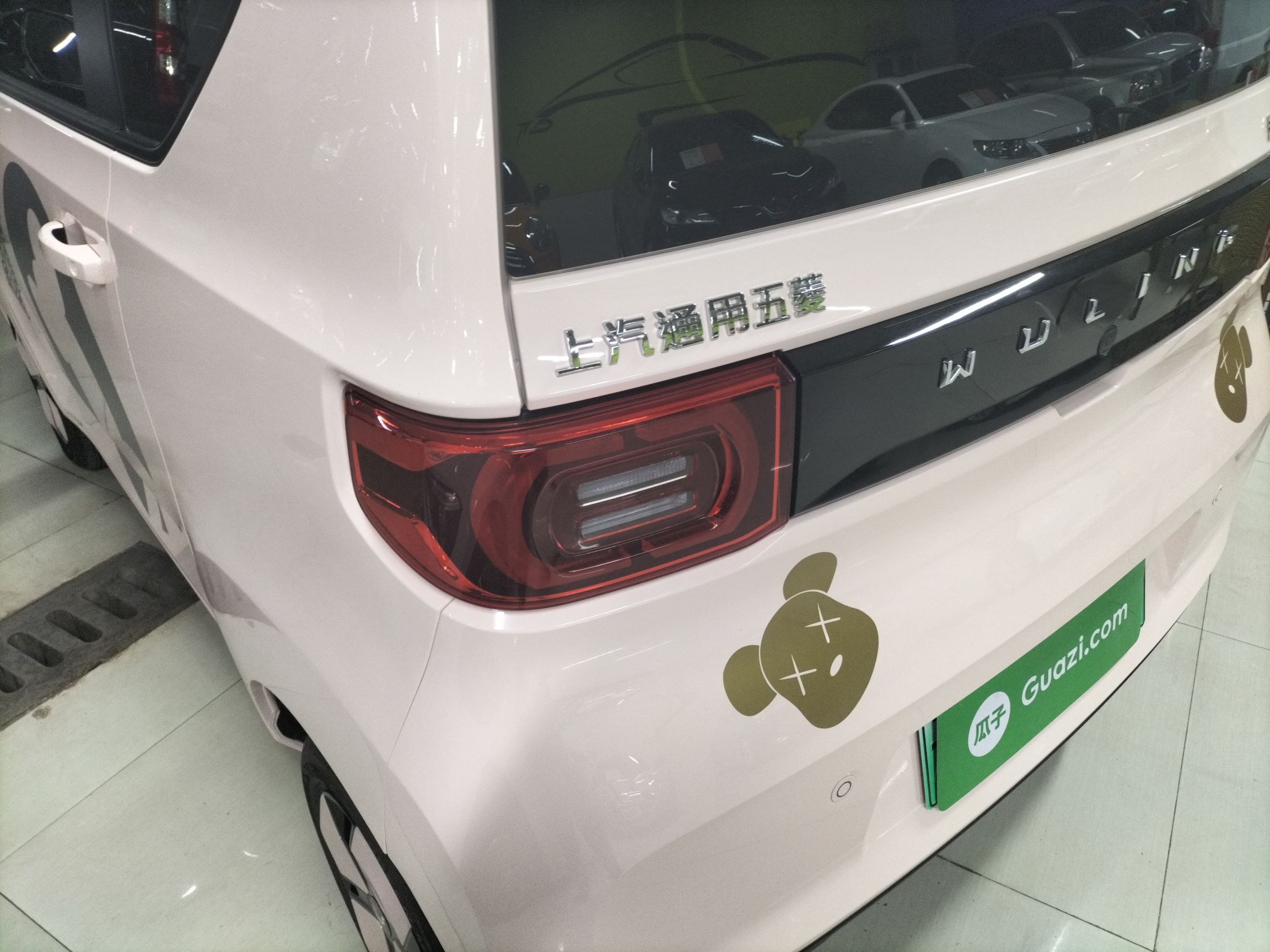 五菱汽车 宏光MINI EV 2021款 马卡龙时尚款 磷酸铁锂