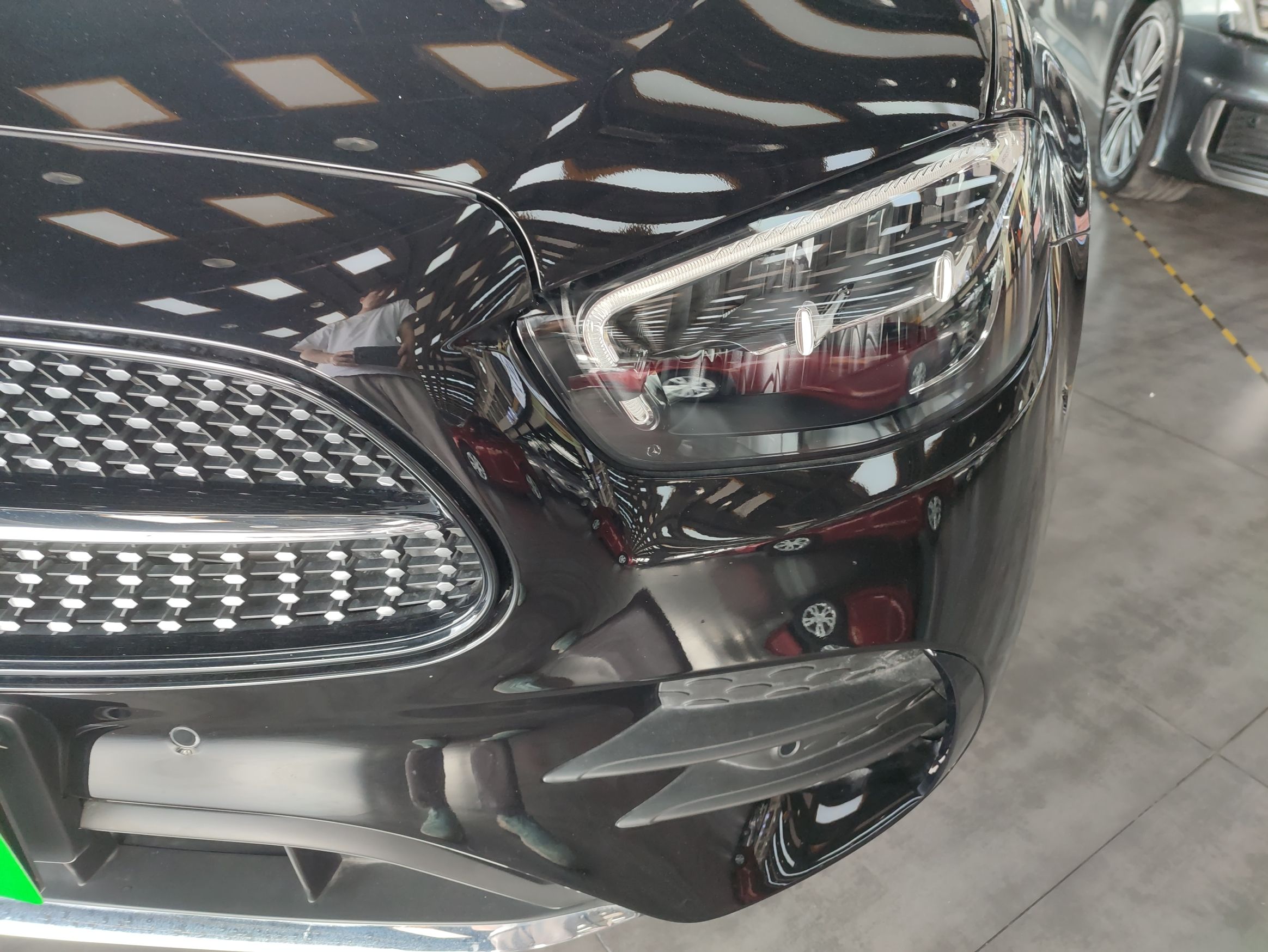 奔驰E级 2022款 改款三 E 300 L 运动时尚型