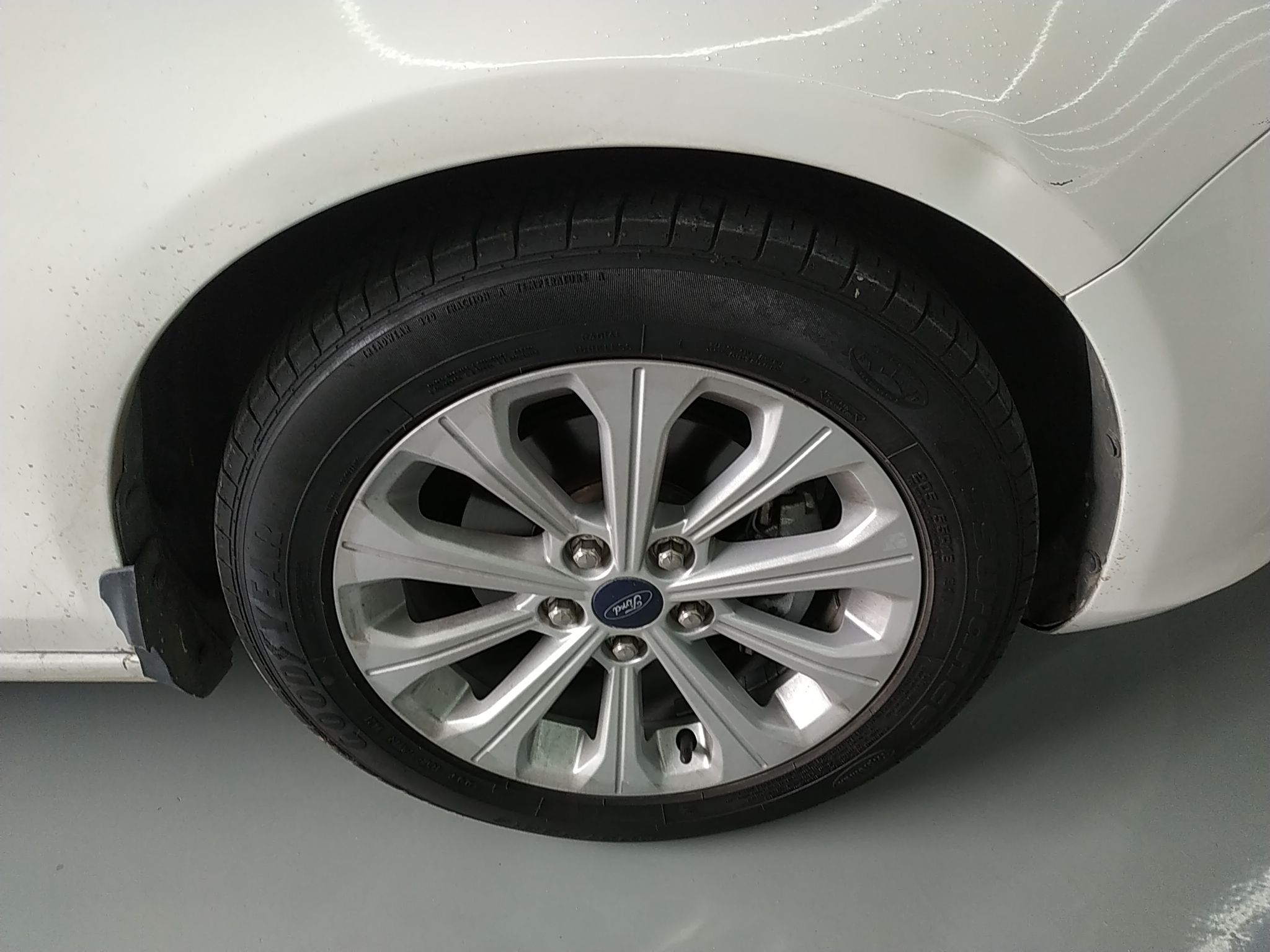 福特 福睿斯 2015款 1.5L 自动时尚型