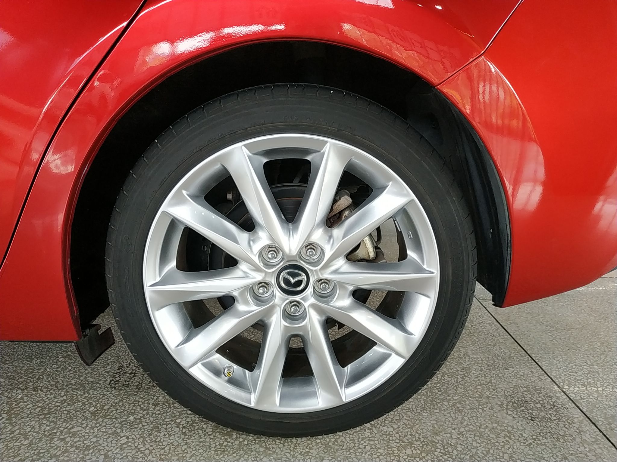 马自达 昂克赛拉 2017款 三厢 2.0L 自动尊贵型 国VI