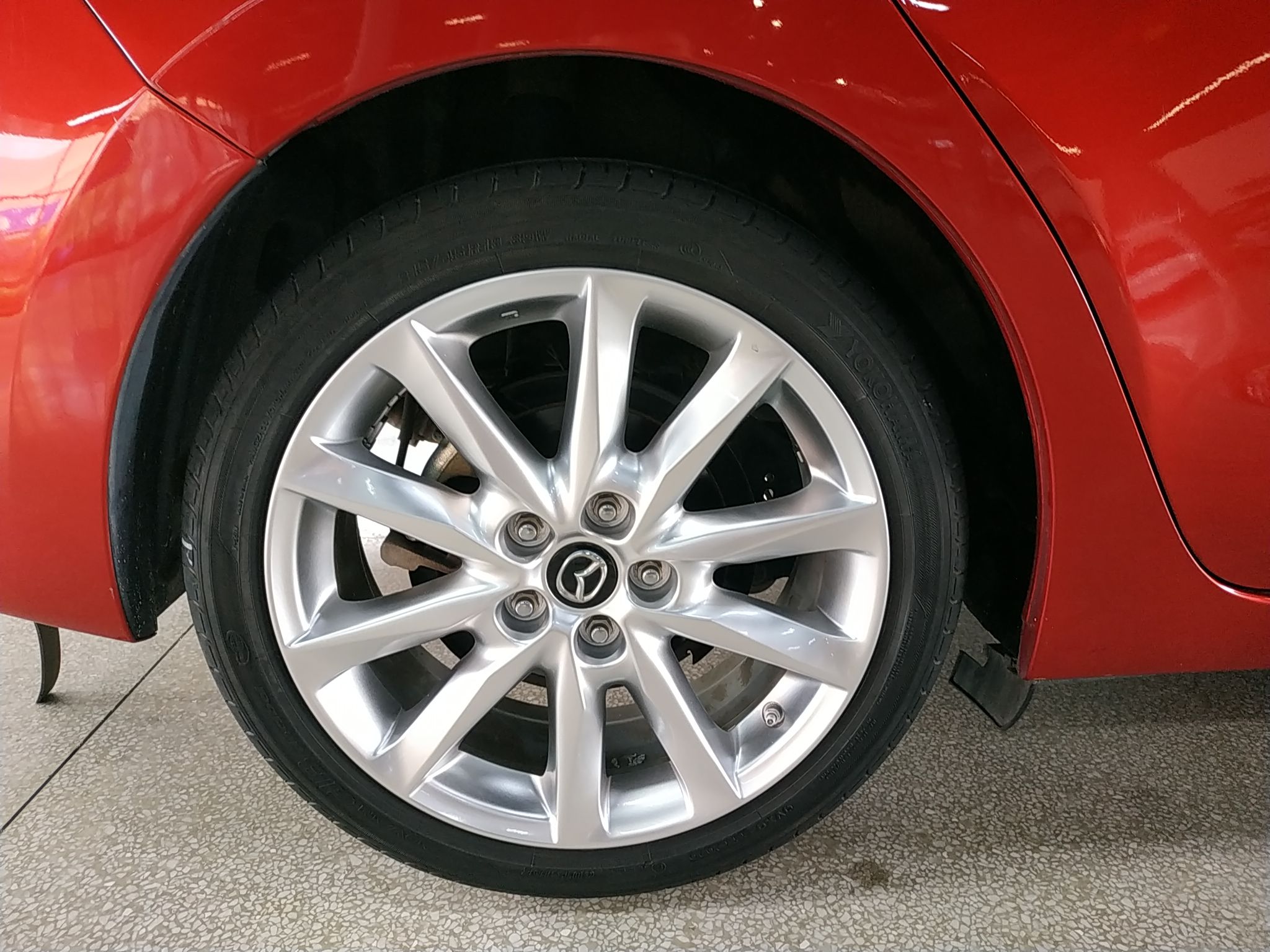 马自达 昂克赛拉 2017款 三厢 2.0L 自动尊贵型 国VI