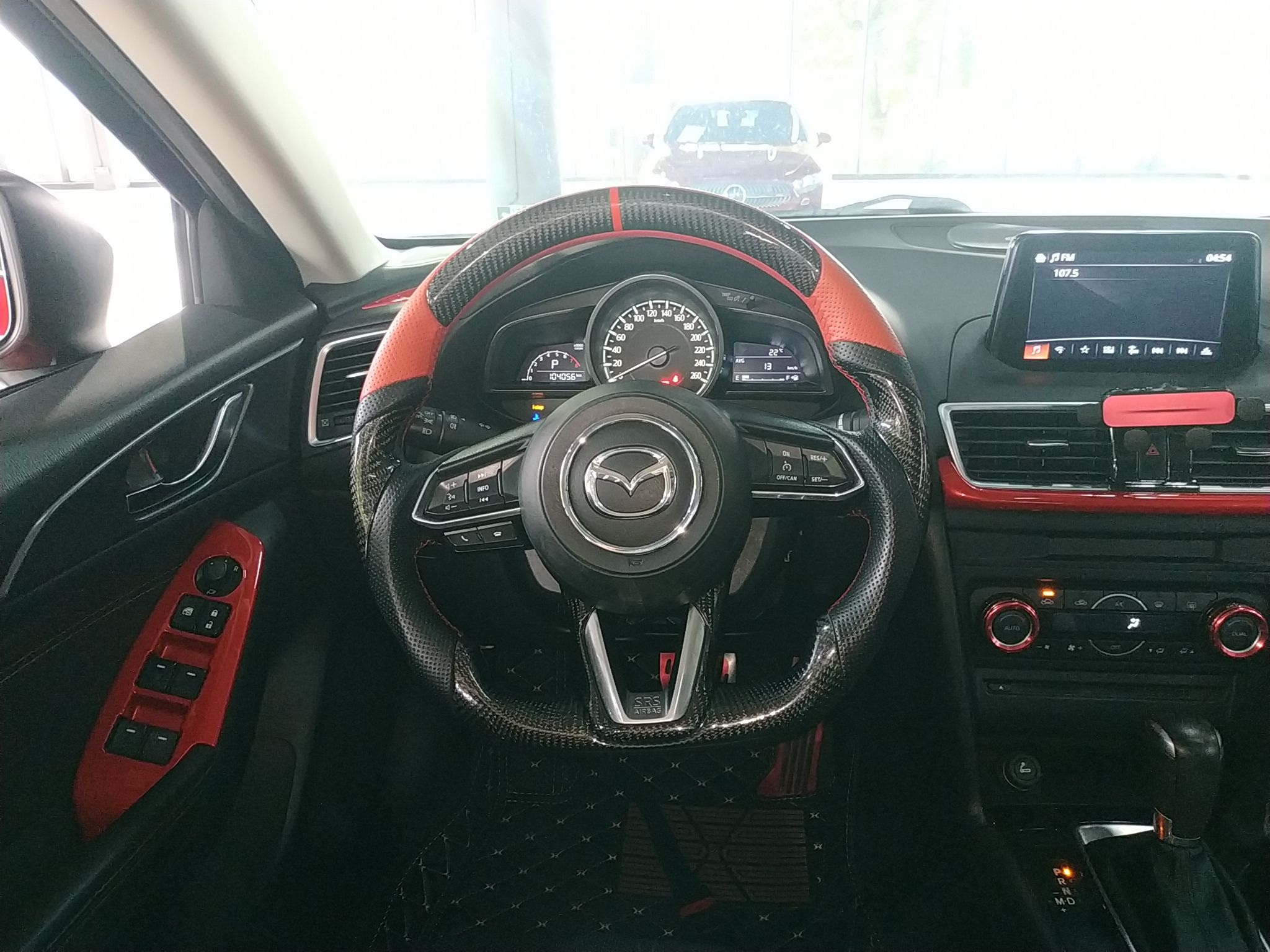 马自达 昂克赛拉 2017款 三厢 2.0L 自动尊贵型 国VI