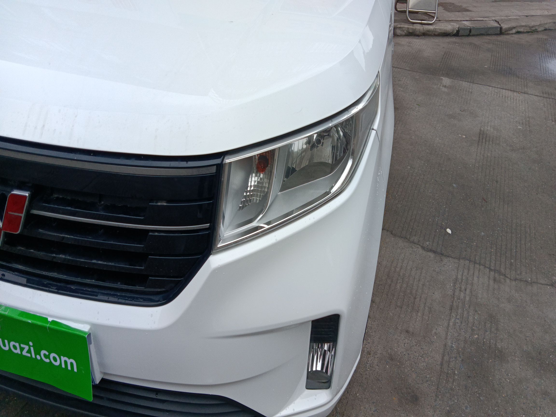 五菱汽车 五菱宏光PLUS 2019款 1.5T 手动舒适型 7座