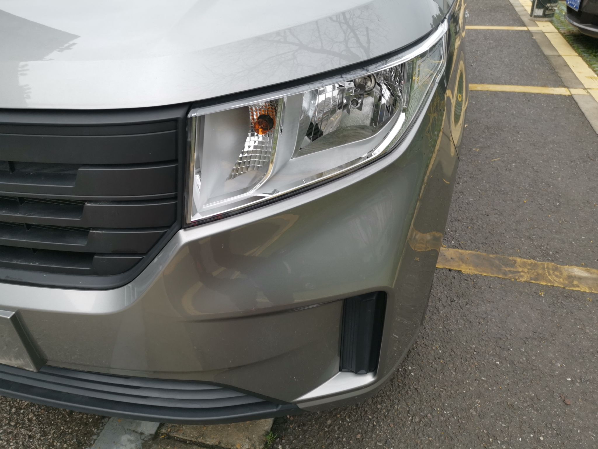 五菱汽车 五菱宏光PLUS 2020款 1.5L 手动标准型 5座