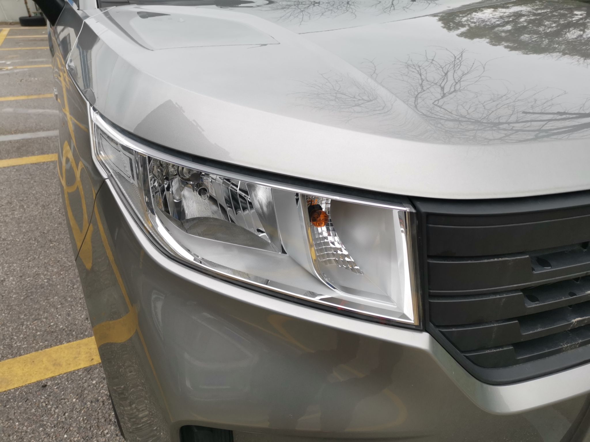 五菱汽车 五菱宏光PLUS 2020款 1.5L 手动标准型 5座