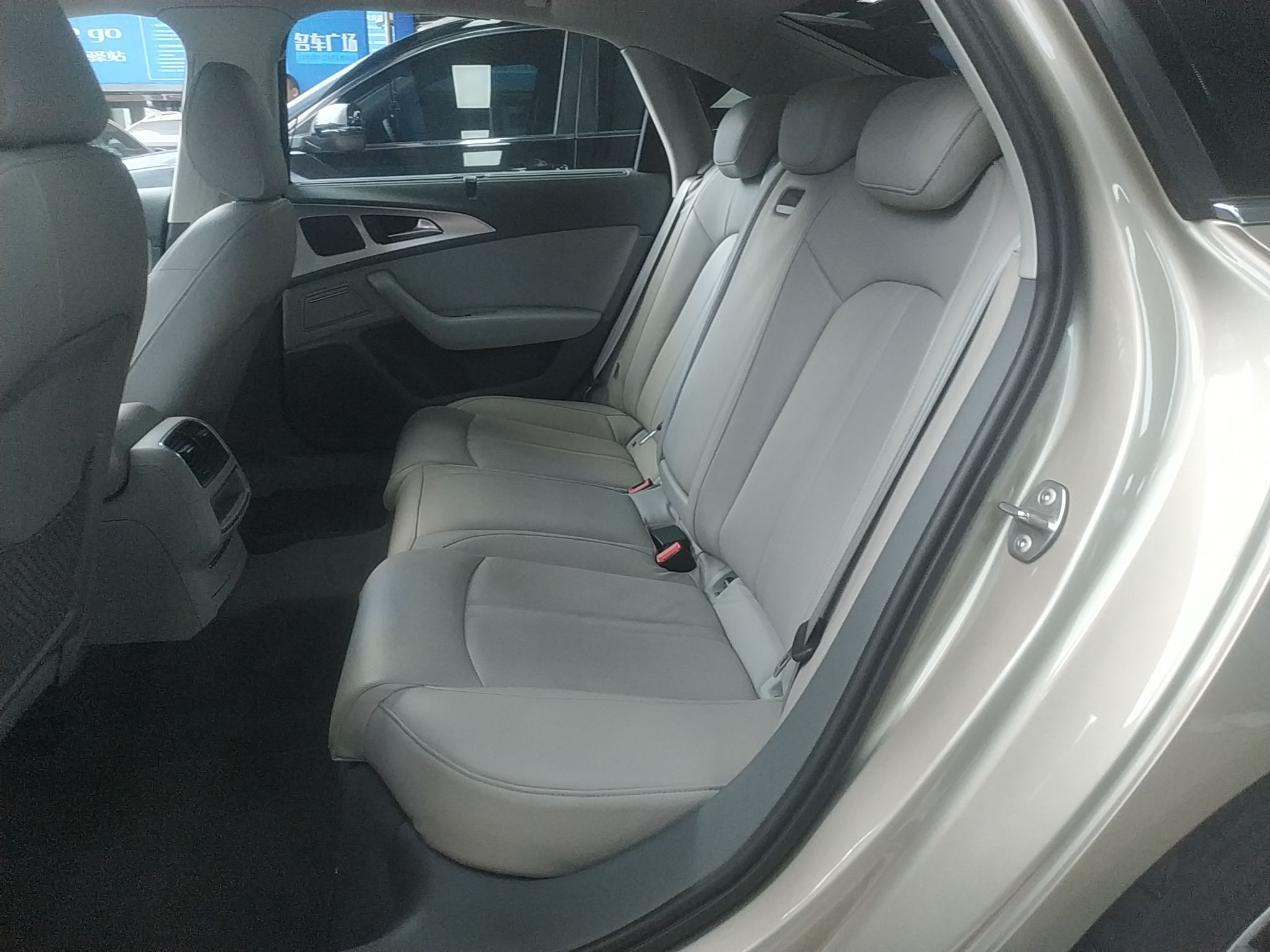 奥迪A6L 2012款 TFSI 标准型