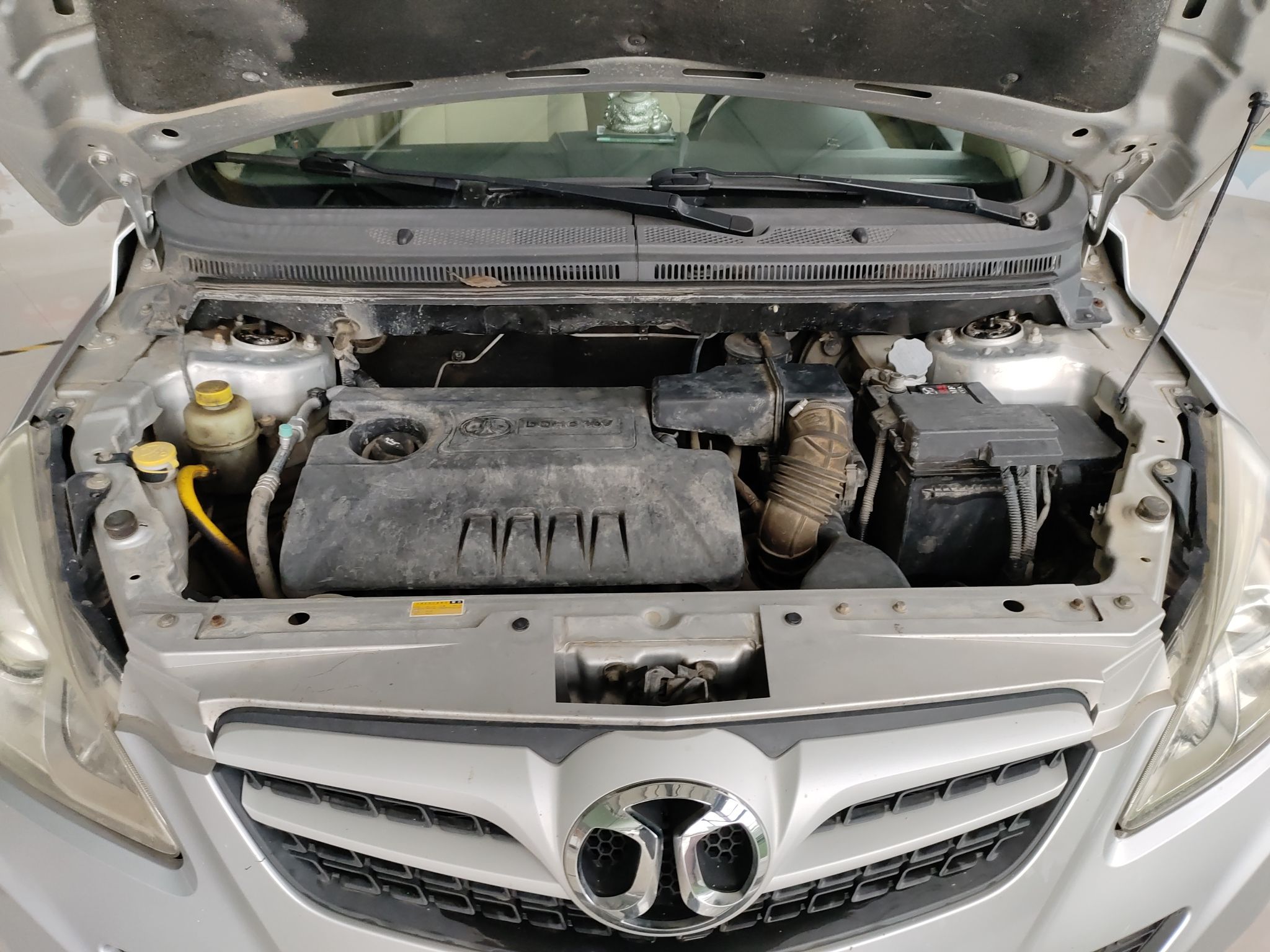 北京汽车E系列 2013款 三厢 1.5L 自动乐天版