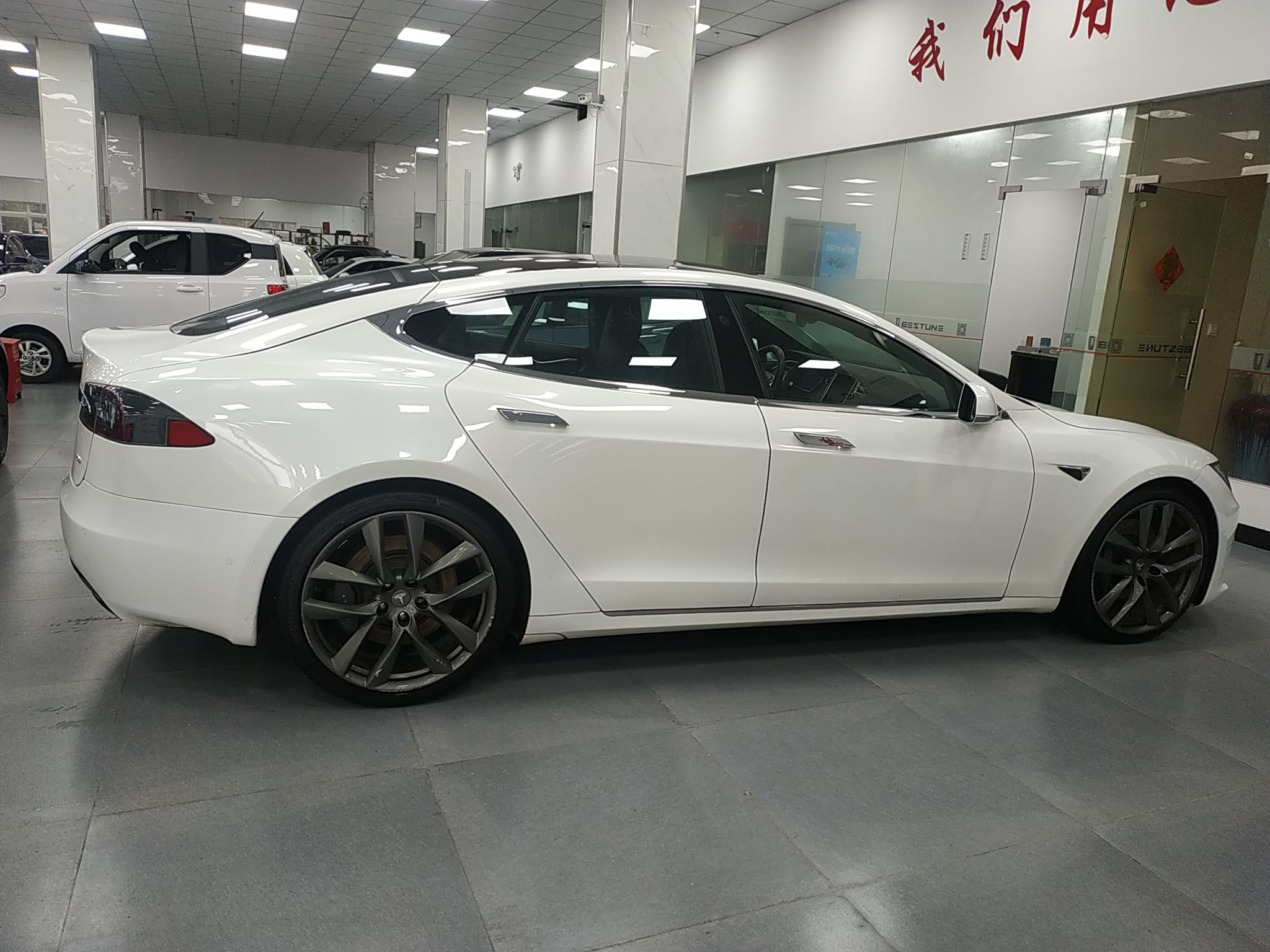 特斯拉MODEL S 2017款 MODEL S 90D