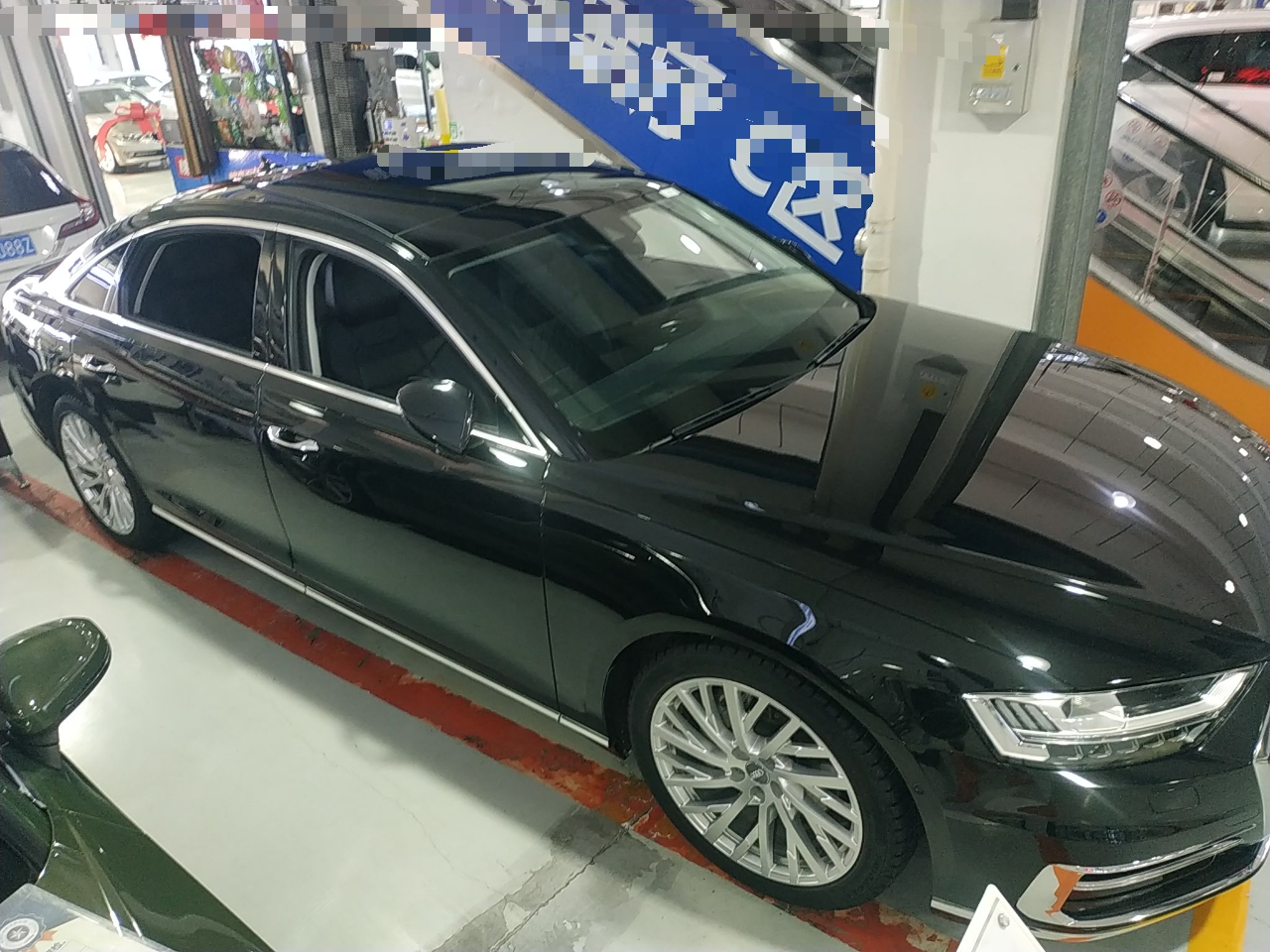 奥迪A8L 2021款 A8L 50 TFSI quattro 豪华型(进口)