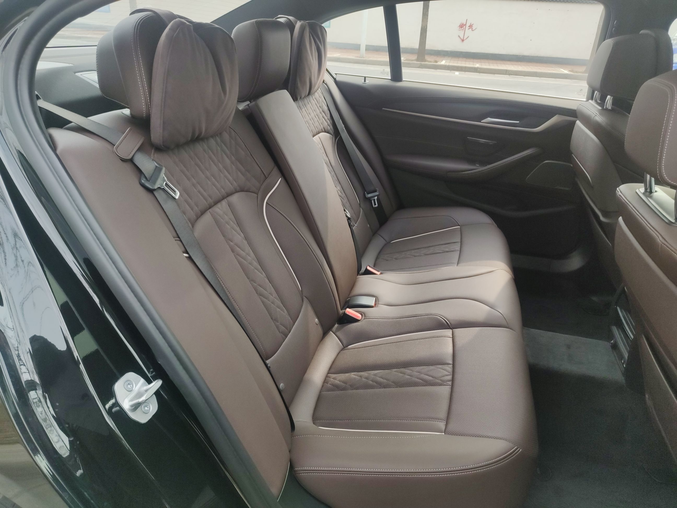 宝马5系新能源 2022款 535Le 先锋版M运动套装