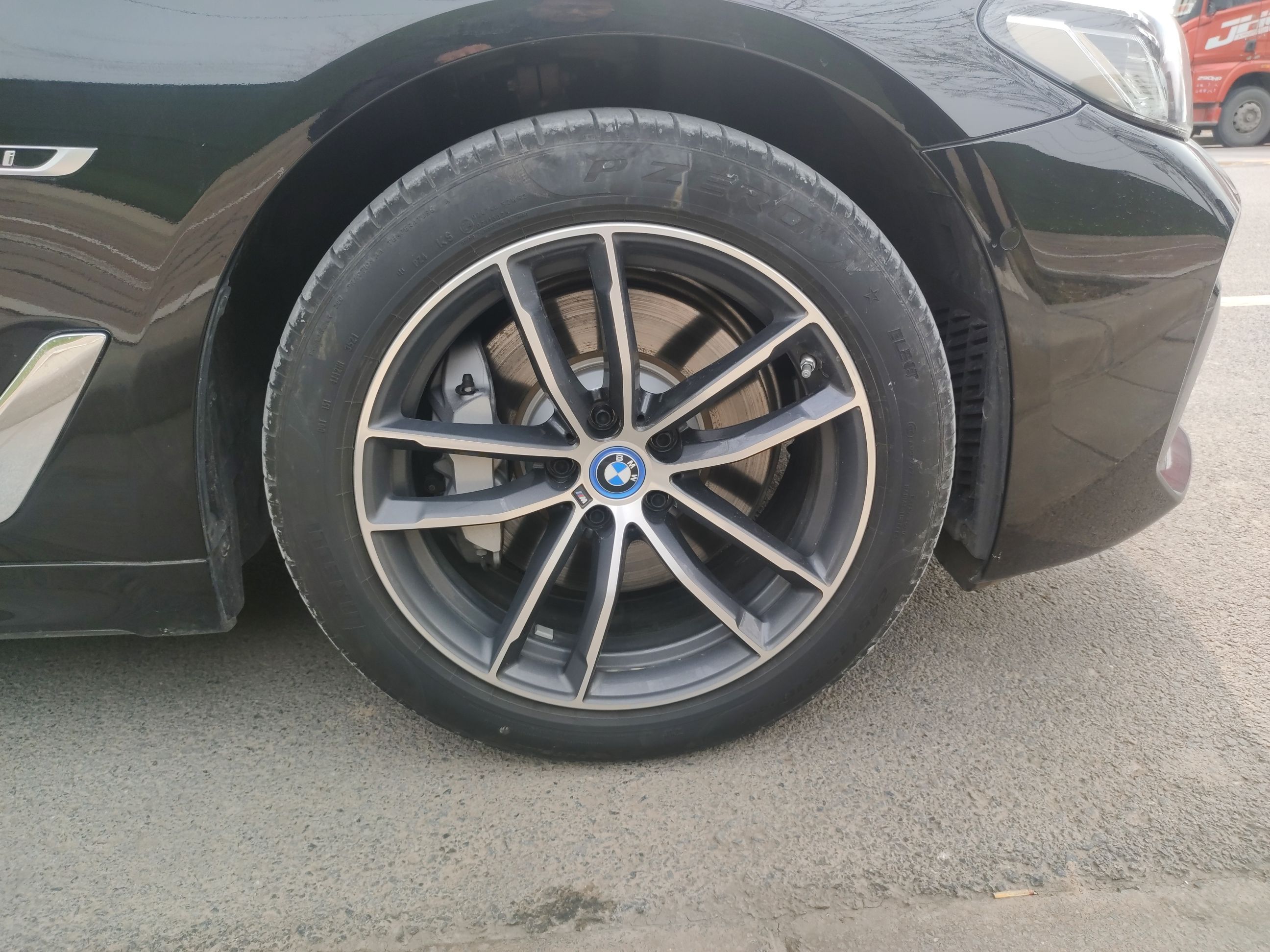 宝马5系新能源 2022款 535Le 先锋版M运动套装