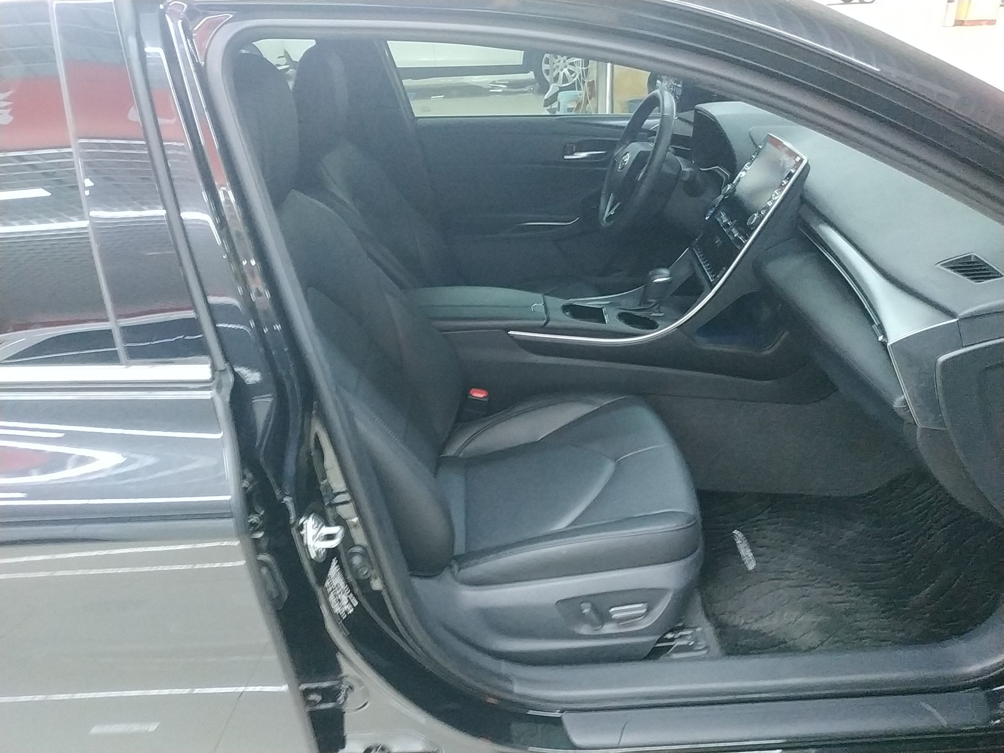 丰田 亚洲龙 2019款 双擎 2.5L 豪华版 国VI