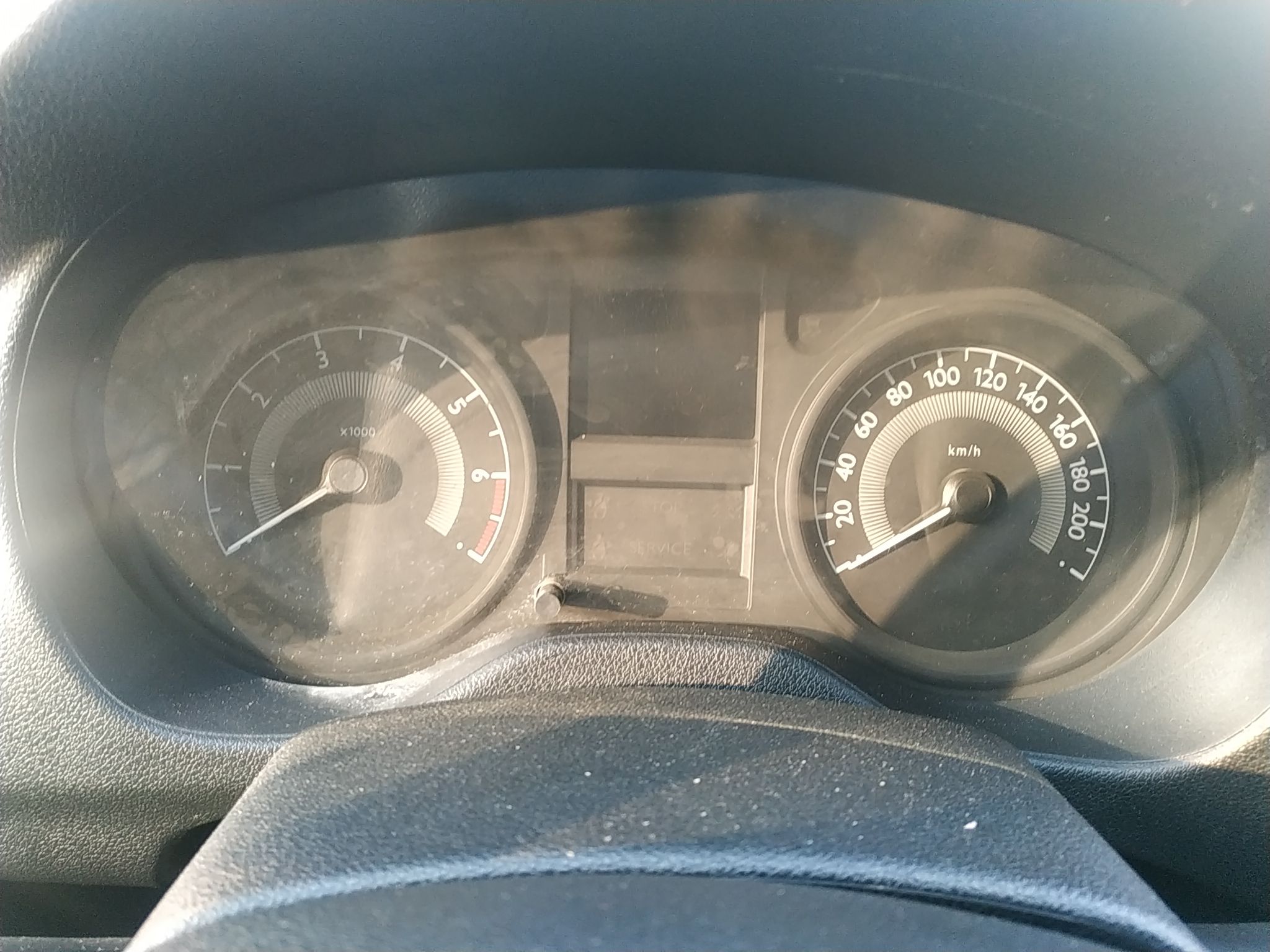 标致301 2014款 1.6L 手动舒适版