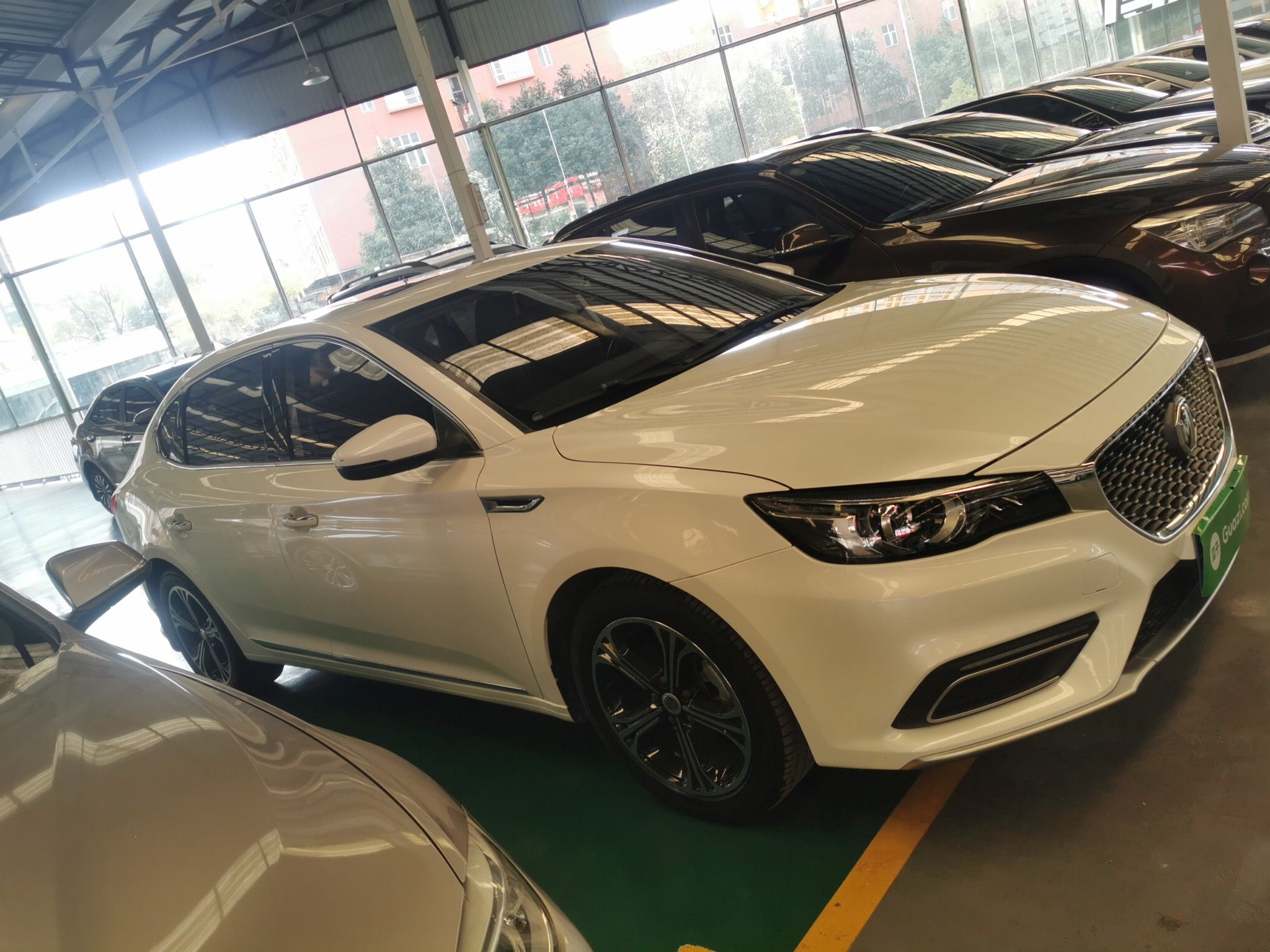 名爵 MG6 2018款 20T 自动豪华智联版 国VI