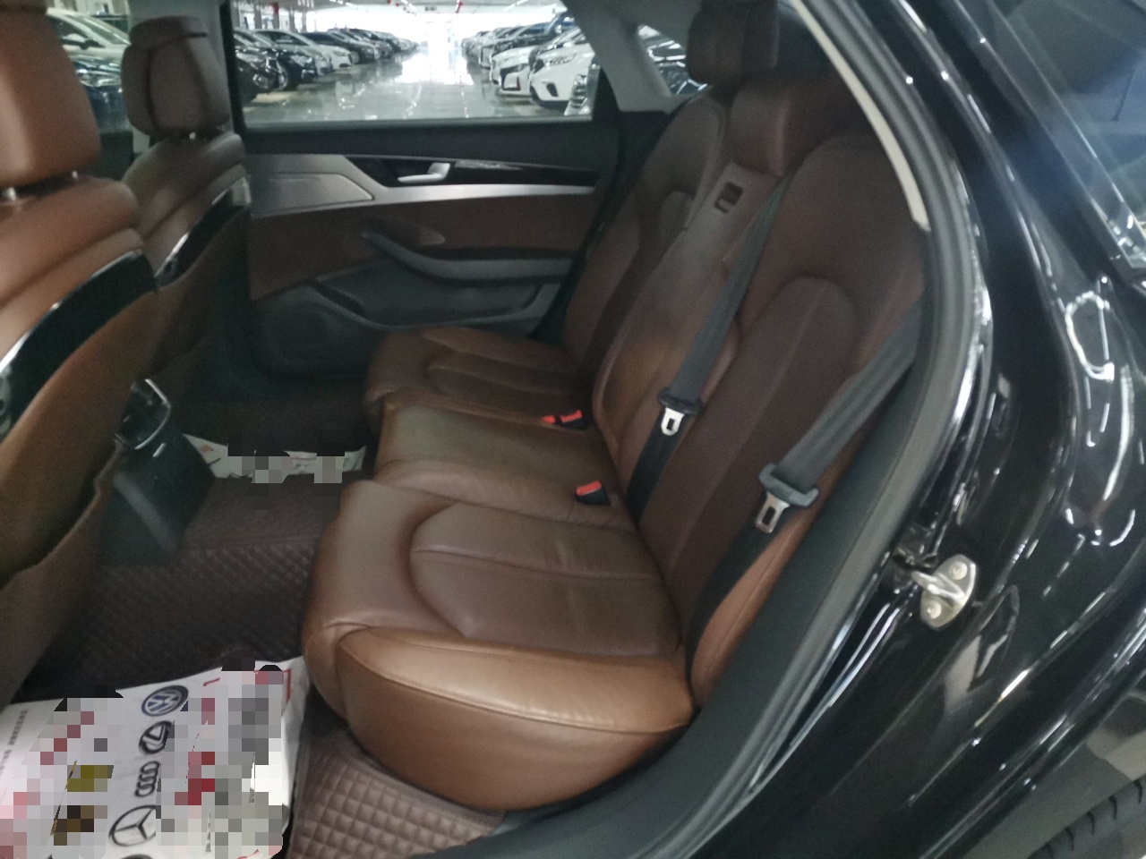 奥迪A8 2013款 A8L 45 TFSI quattro舒适型(进口)