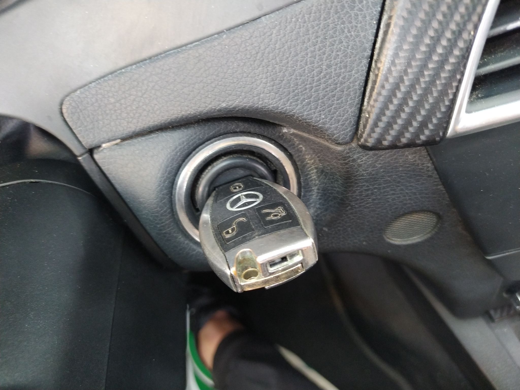 奔驰C级 2013款 C 180 轿跑版(进口)