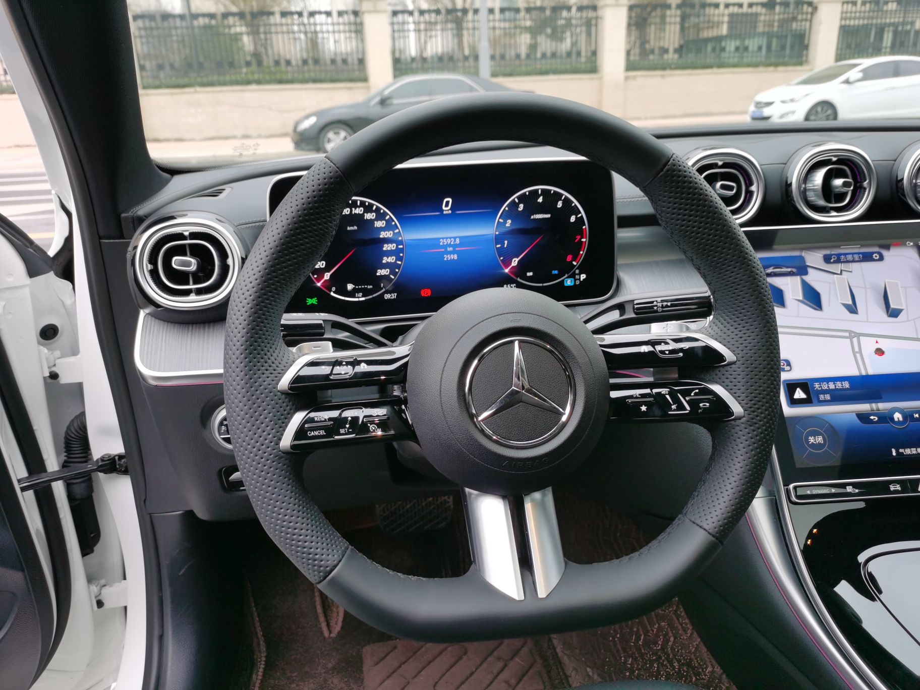 奔驰C级 2023款 C 260 L 皓夜运动版