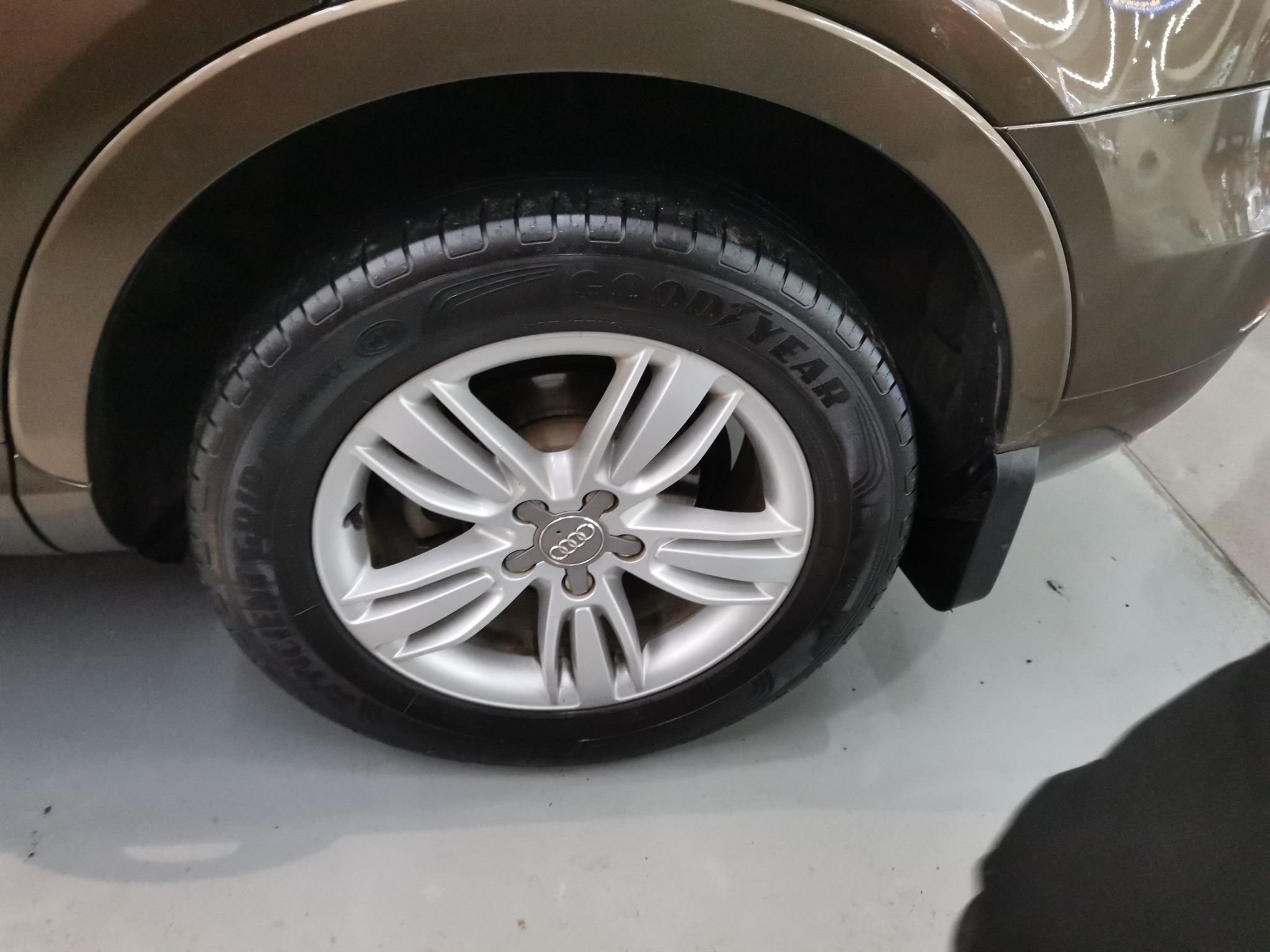 奥迪Q3 2013款 35 TFSI quattro 技术型