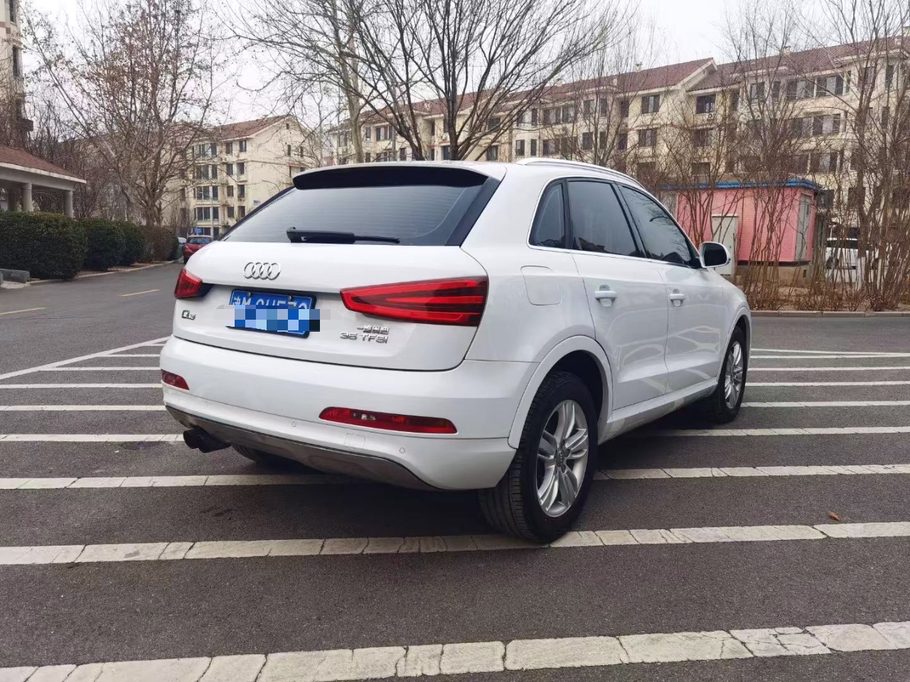 奥迪Q3 2013款 35 TFSI 舒适型