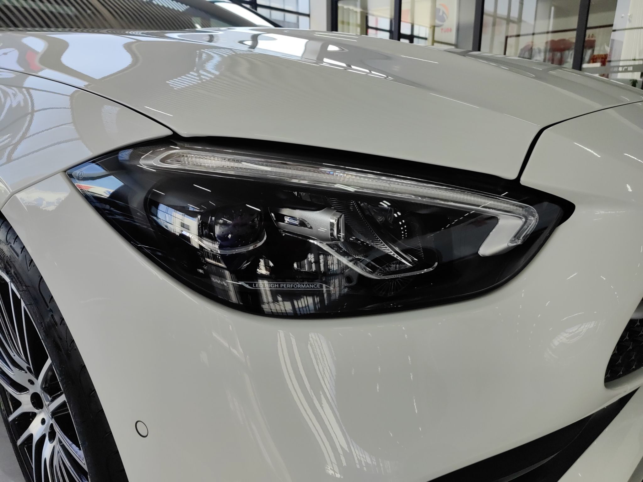 奔驰C级 2022款 改款 C 260 L 运动版