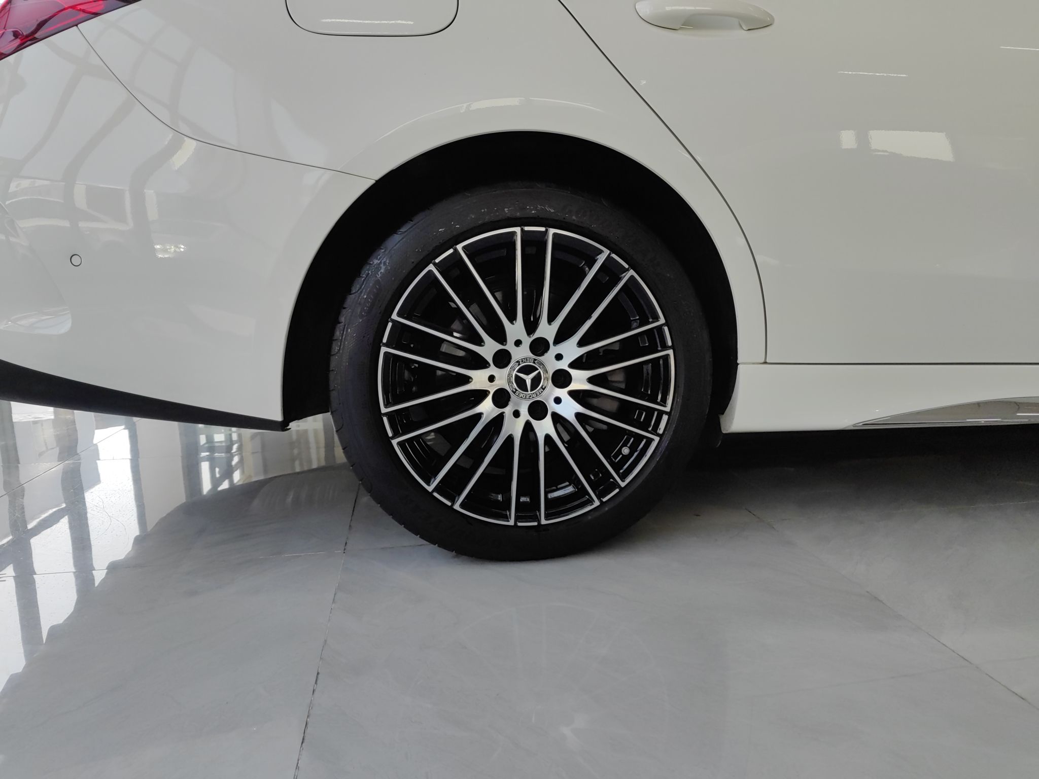 奔驰C级 2022款 改款 C 260 L 运动版