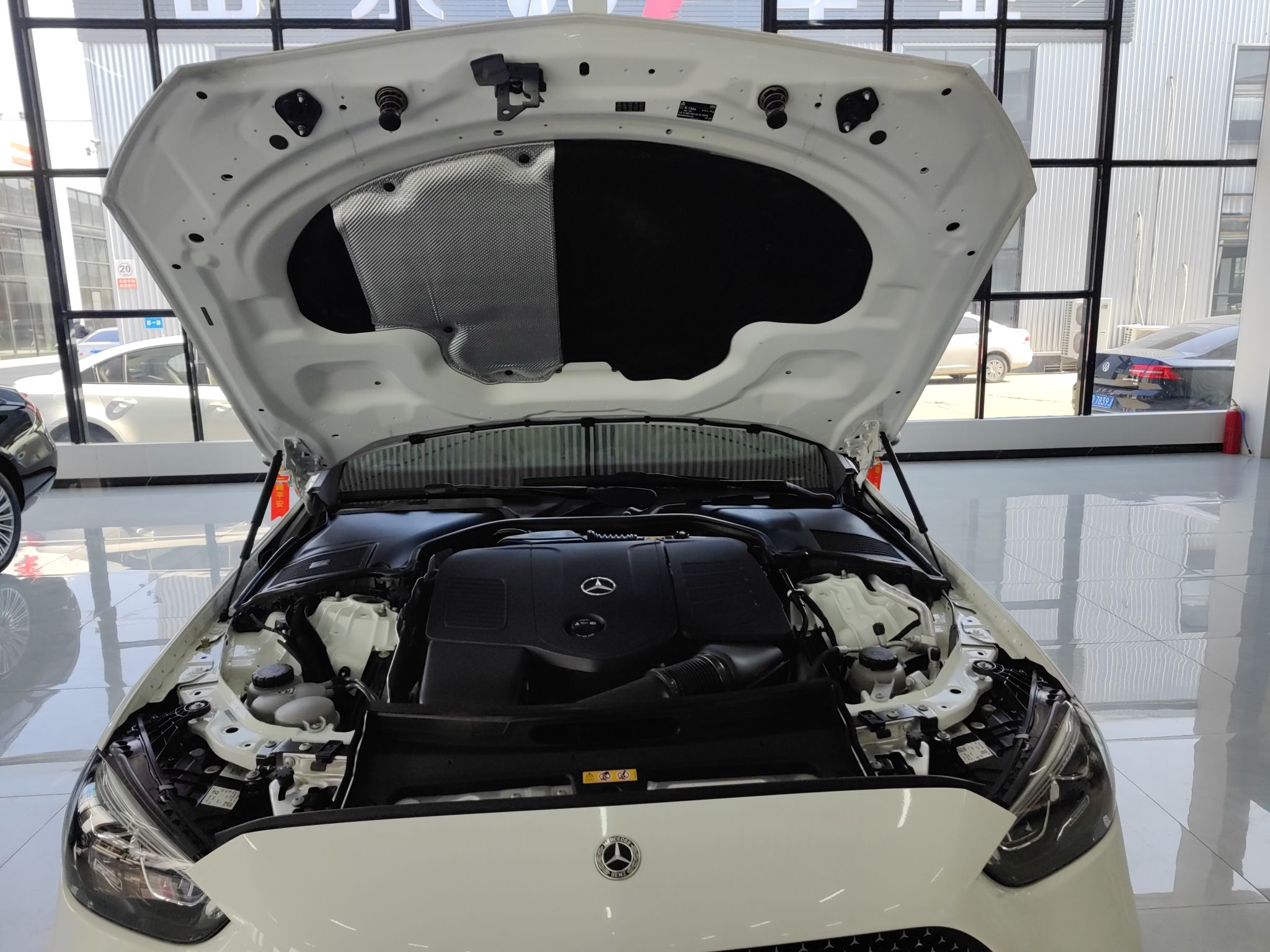 奔驰C级 2022款 改款 C 260 L 运动版