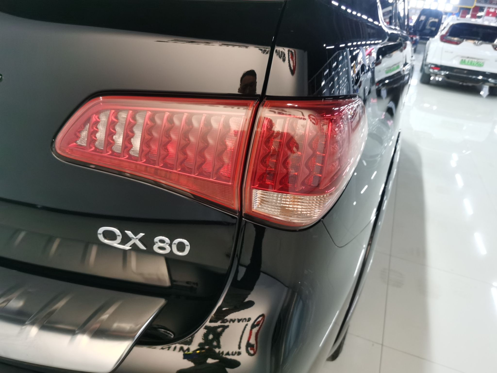 英菲尼迪QX80 2016款 5.6L 4WD(进口)