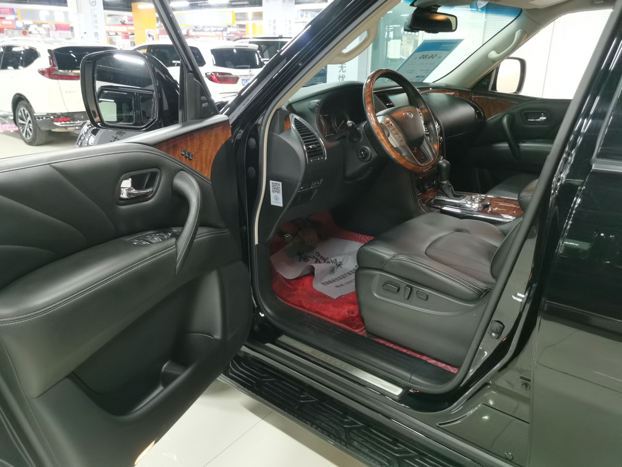 英菲尼迪QX80 2016款 5.6L 4WD(进口)