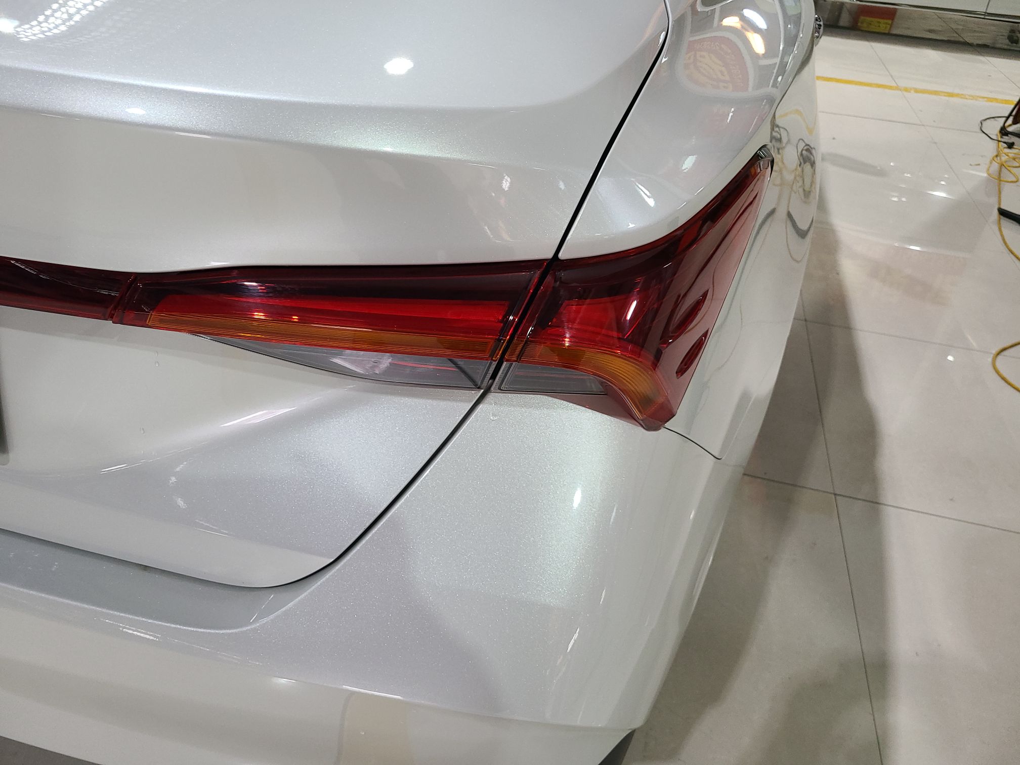 丰田 亚洲龙 2022款 2.0L 豪华版