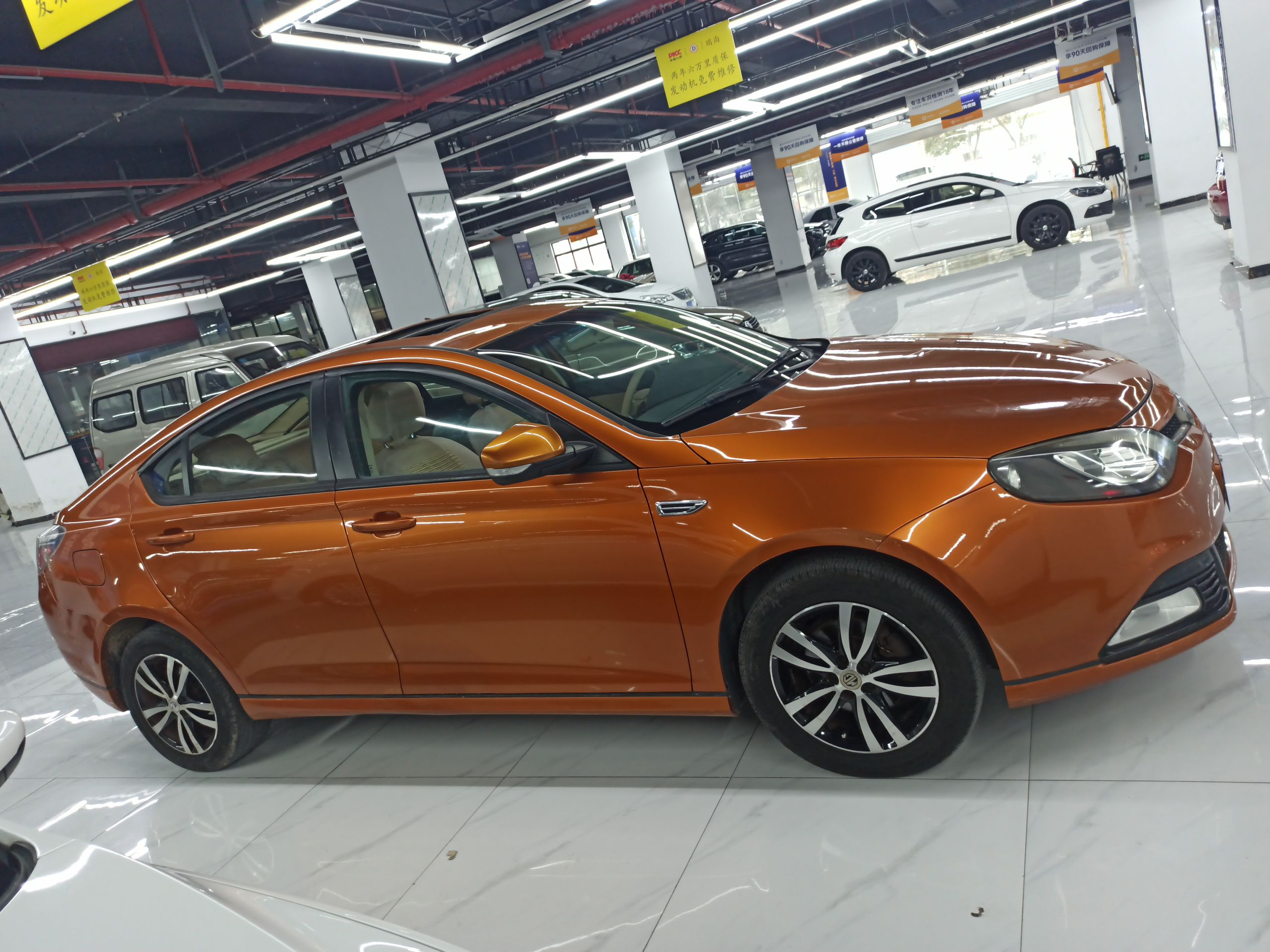 名爵 MG6 2013款 掀背 1.8L 自动驾值版