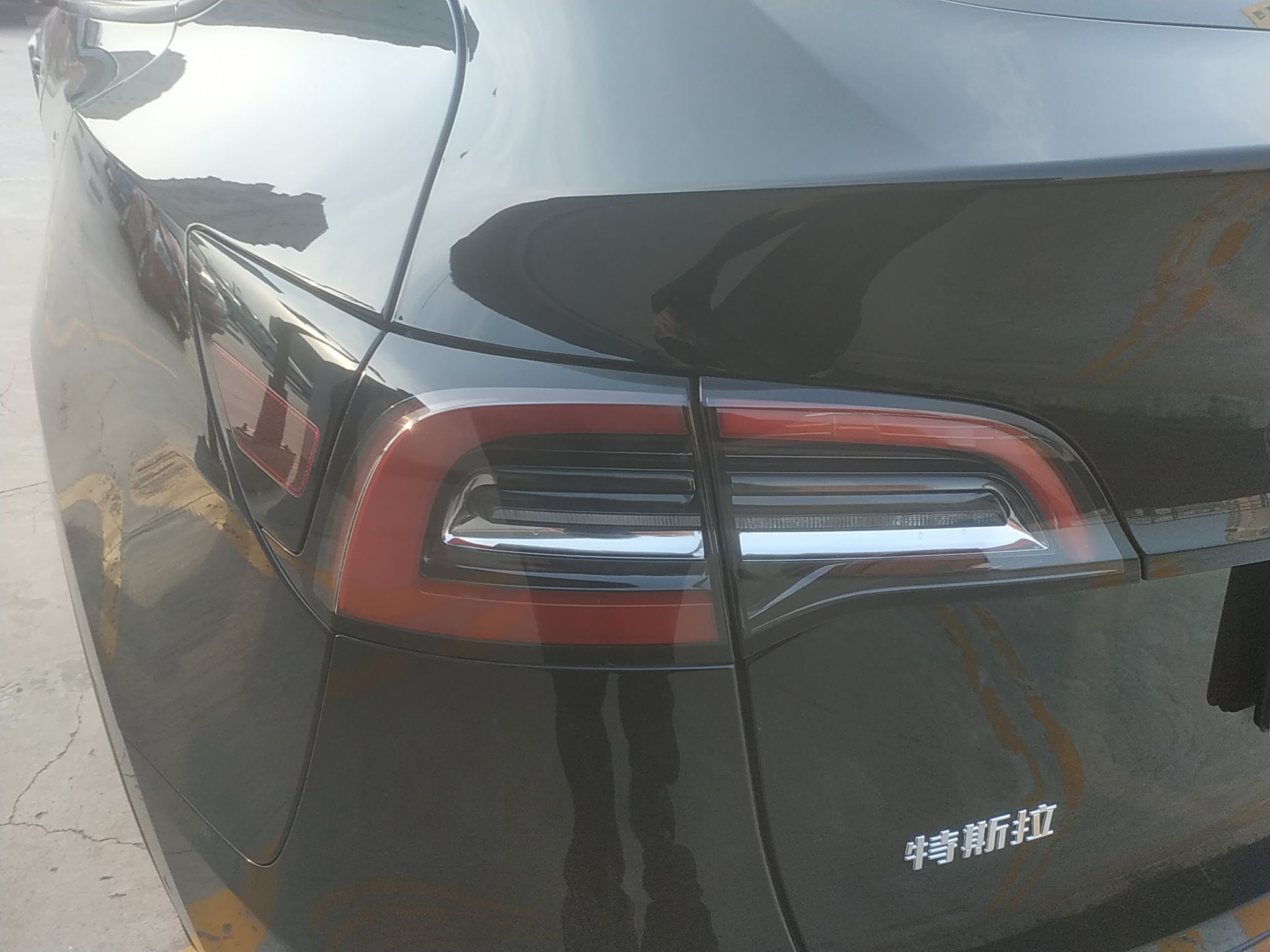 特斯拉 Model Y 2022款 后轮驱动版