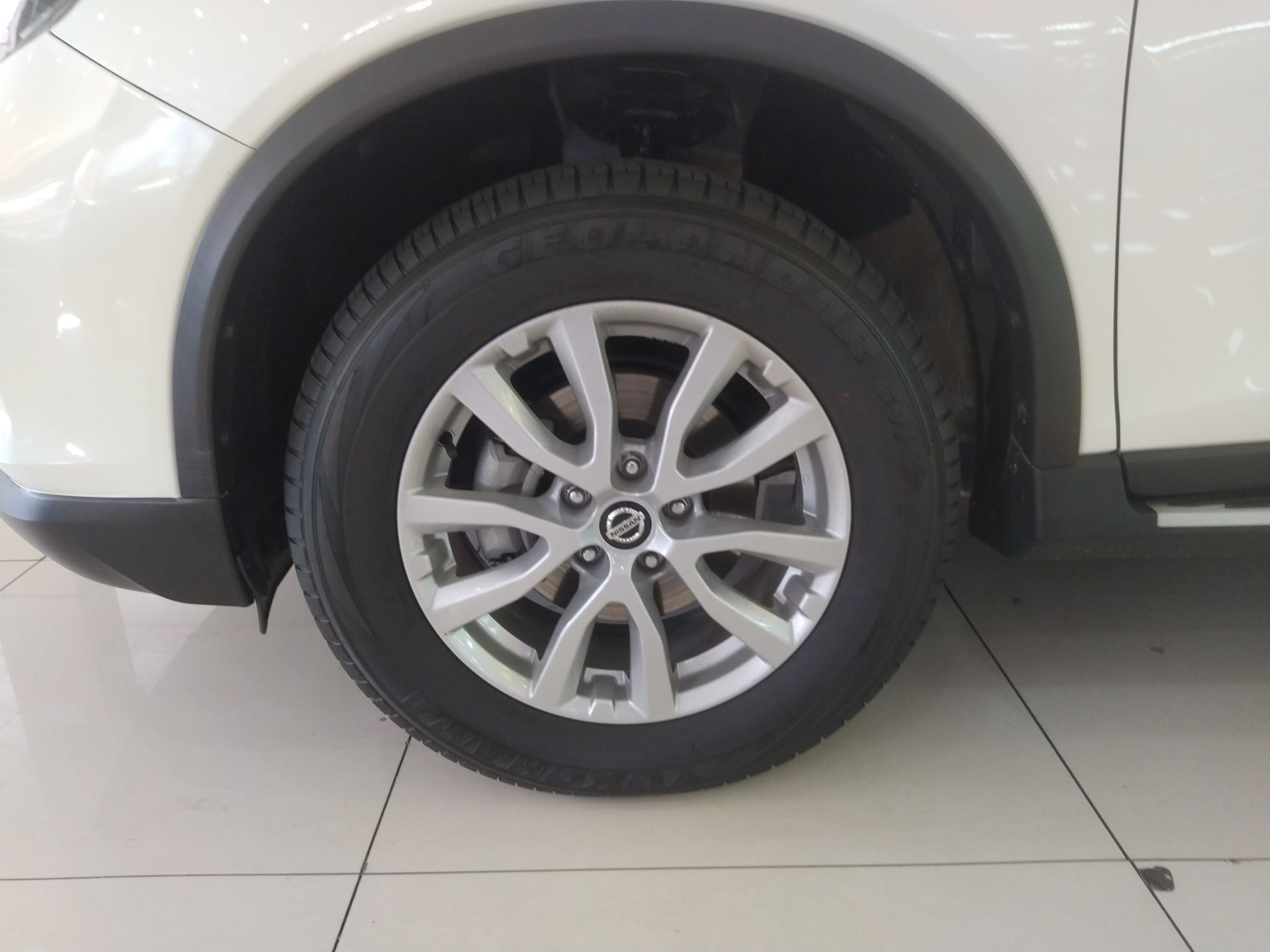 日产 奇骏 2021款 2.0L CVT 2WD XL ITS舒适纪念版