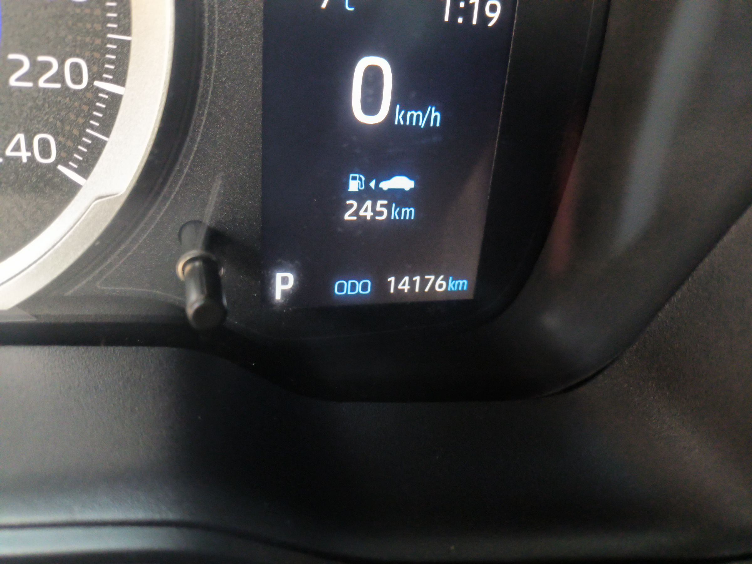 丰田 雷凌 2021款 双擎 1.8H E-CVT运动版